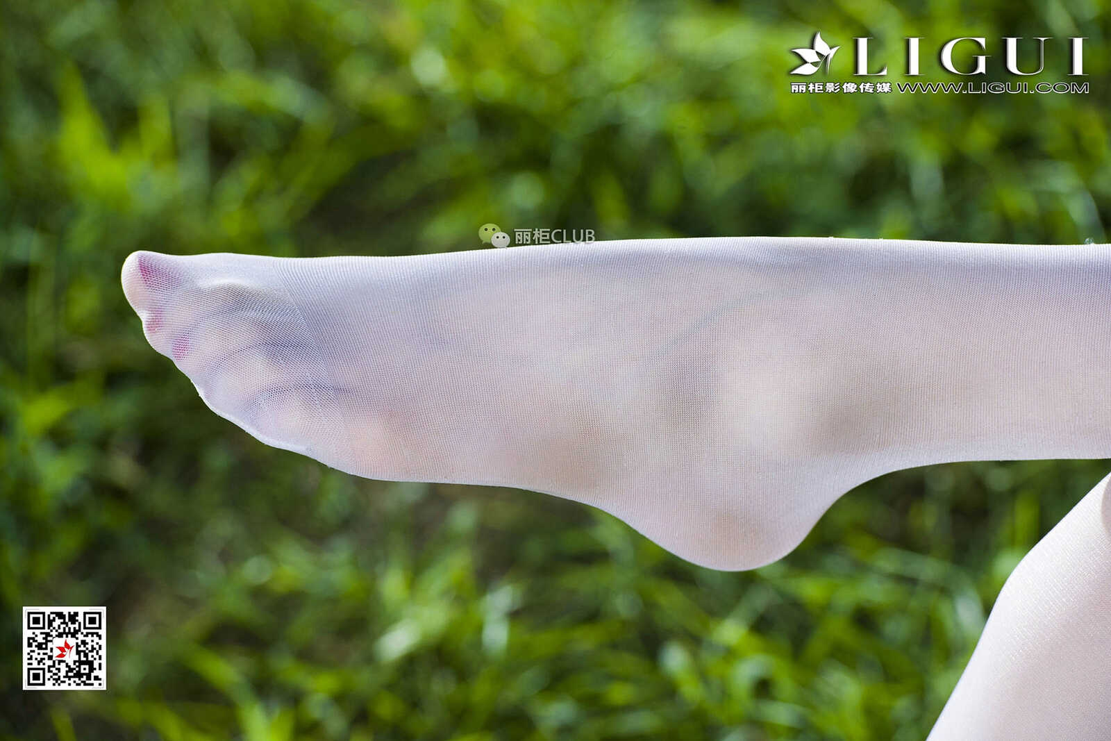 Model 雪儿《夜空白丝》 [丽柜Ligui] 写真集第5张