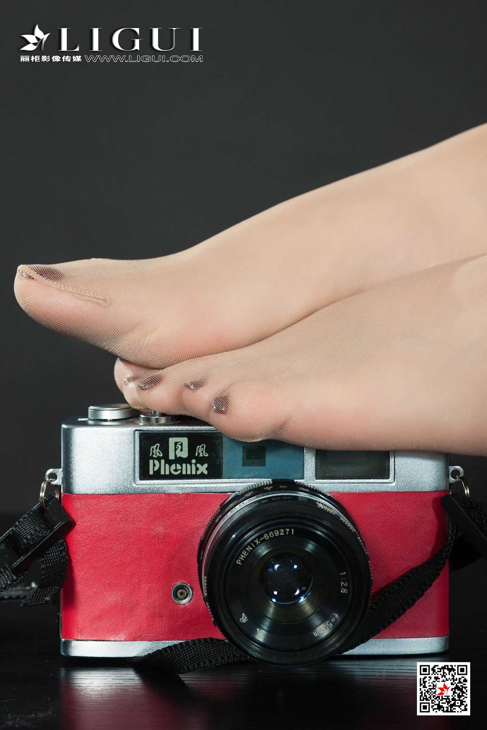 足模可可《玉足美摄》 [丽柜Ligui] 网络丽人 写真第11张