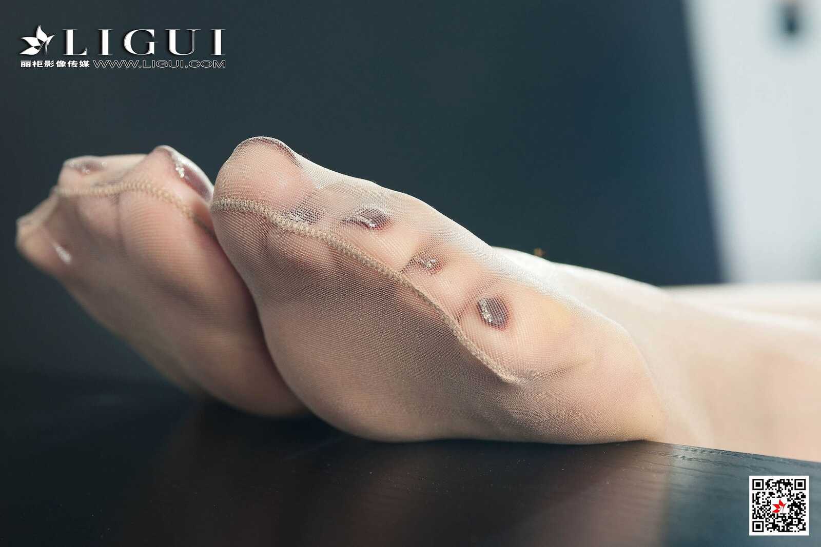 足模可可《玉足美摄》 [丽柜Ligui] 网络丽人 写真第7张