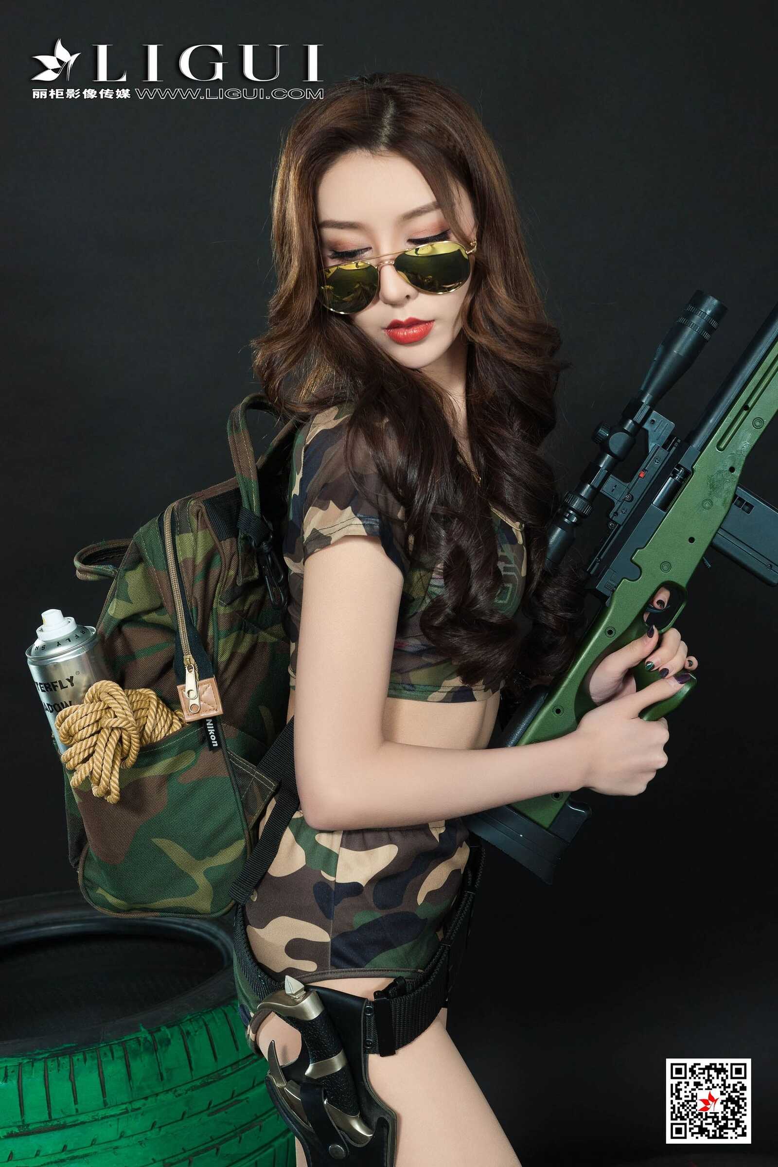 兔子《迷彩女兵COS》 [丽柜Ligui] 美腿丝足 写真集第8张
