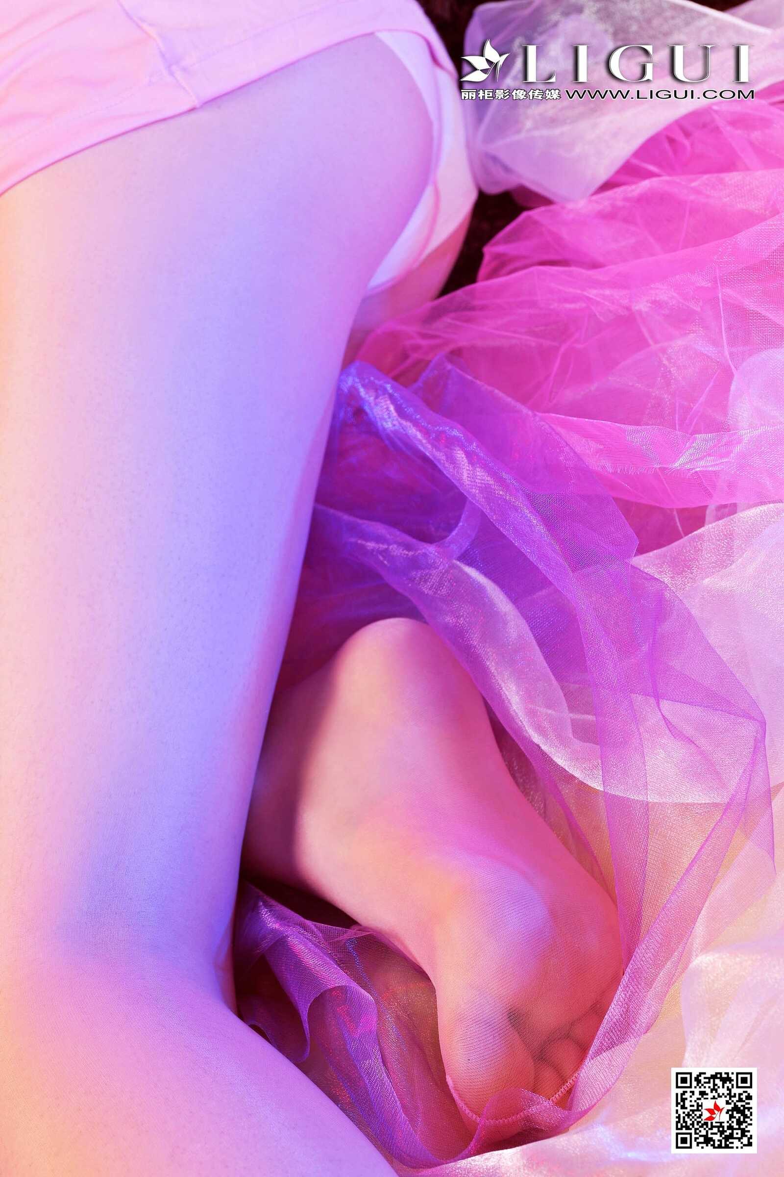 美辰《红高跟兔女郎》 [丽柜Ligui] 写真集第17张