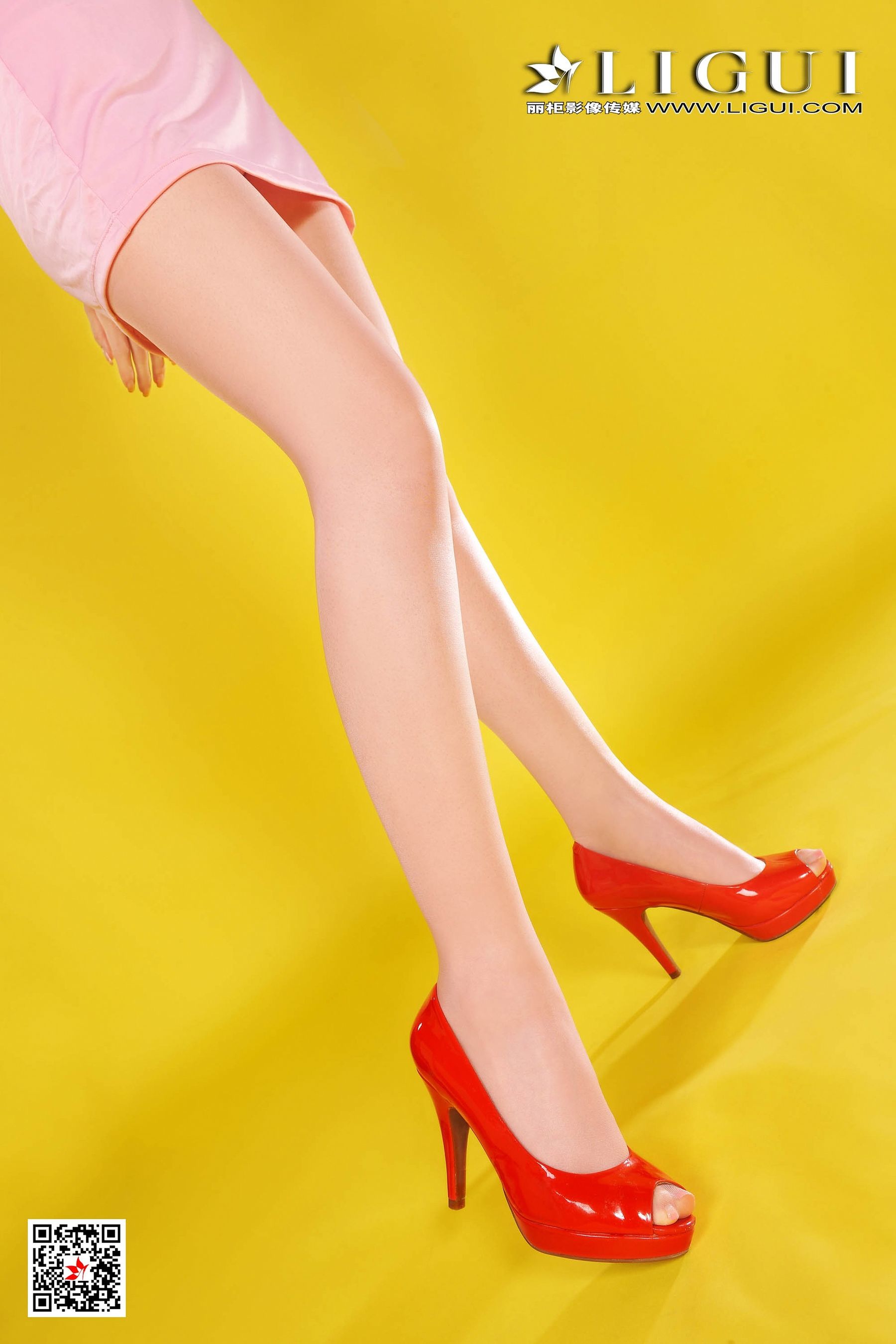 美辰《红高跟兔女郎》 [丽柜Ligui] 写真集第5张