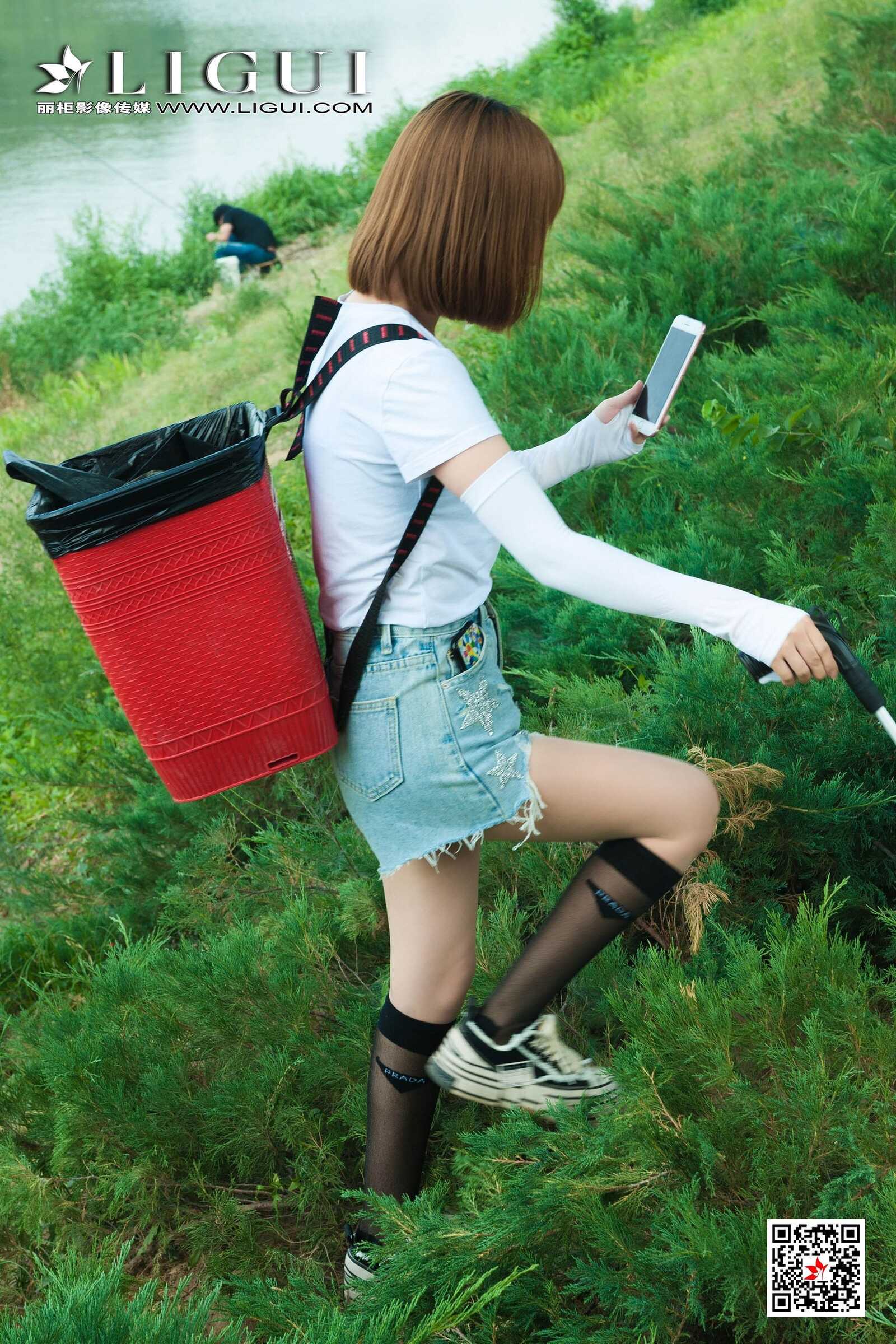 《环保天使》 [丽柜Ligui] 美腿丝足写真集第14张