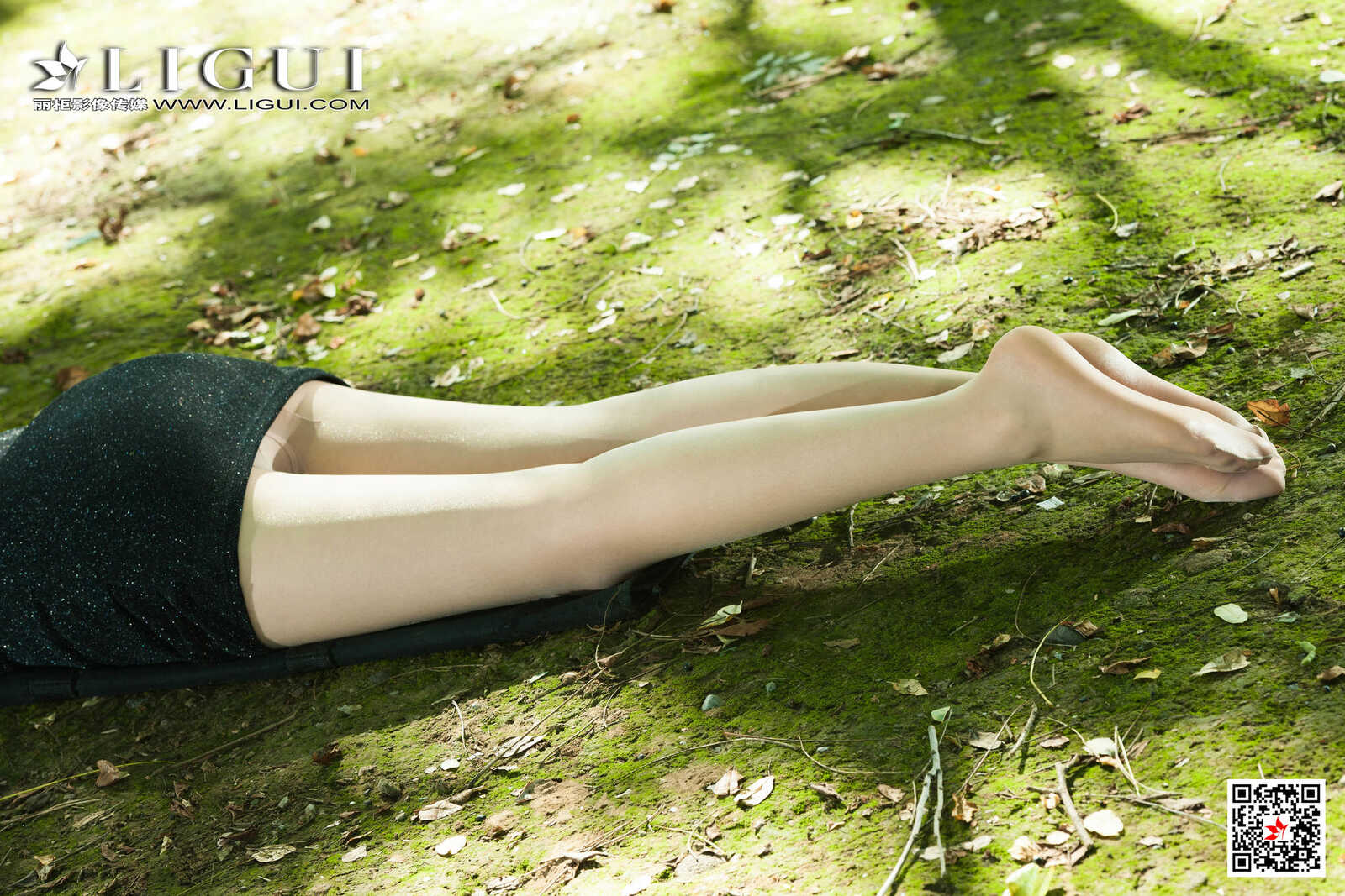 虫虫《长腿森系女神》 [丽柜Ligui] 写真集第1张