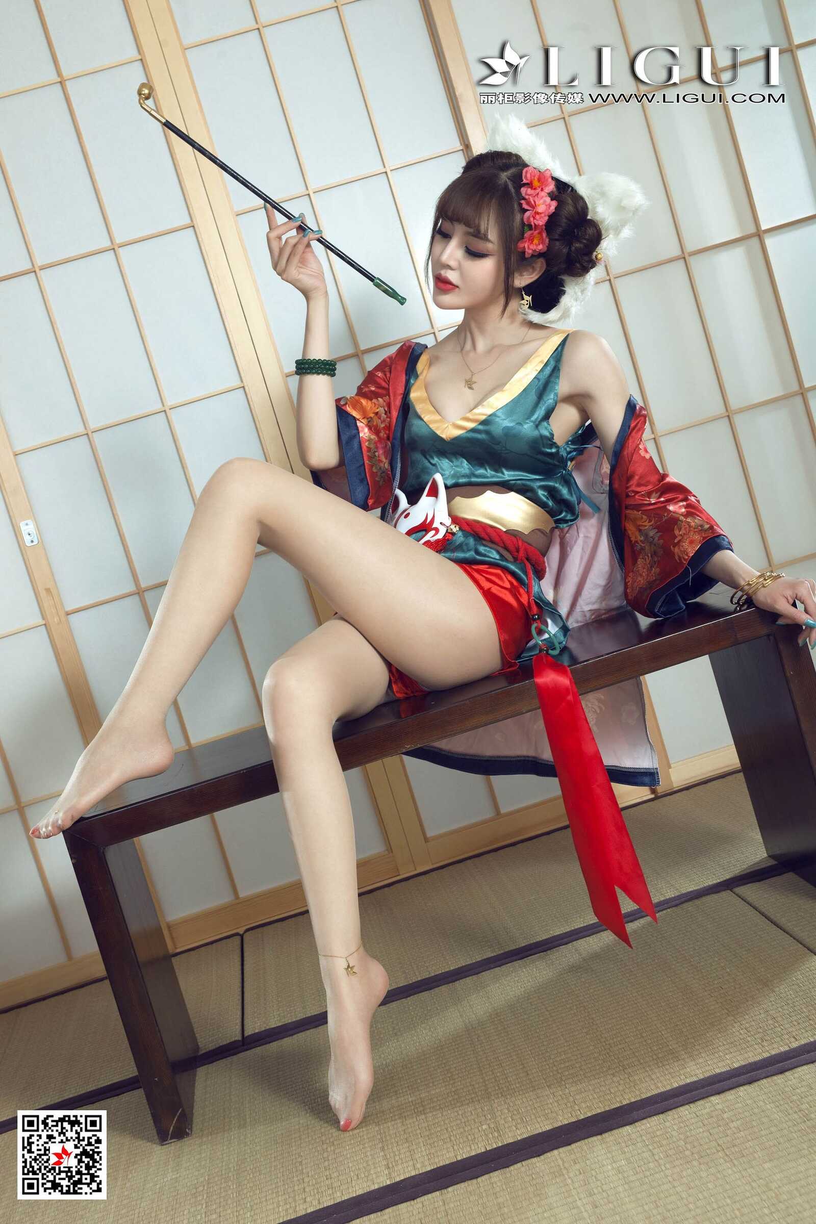 Model 凉儿《古典玉足》 [丽柜Ligui] 写真集第15张