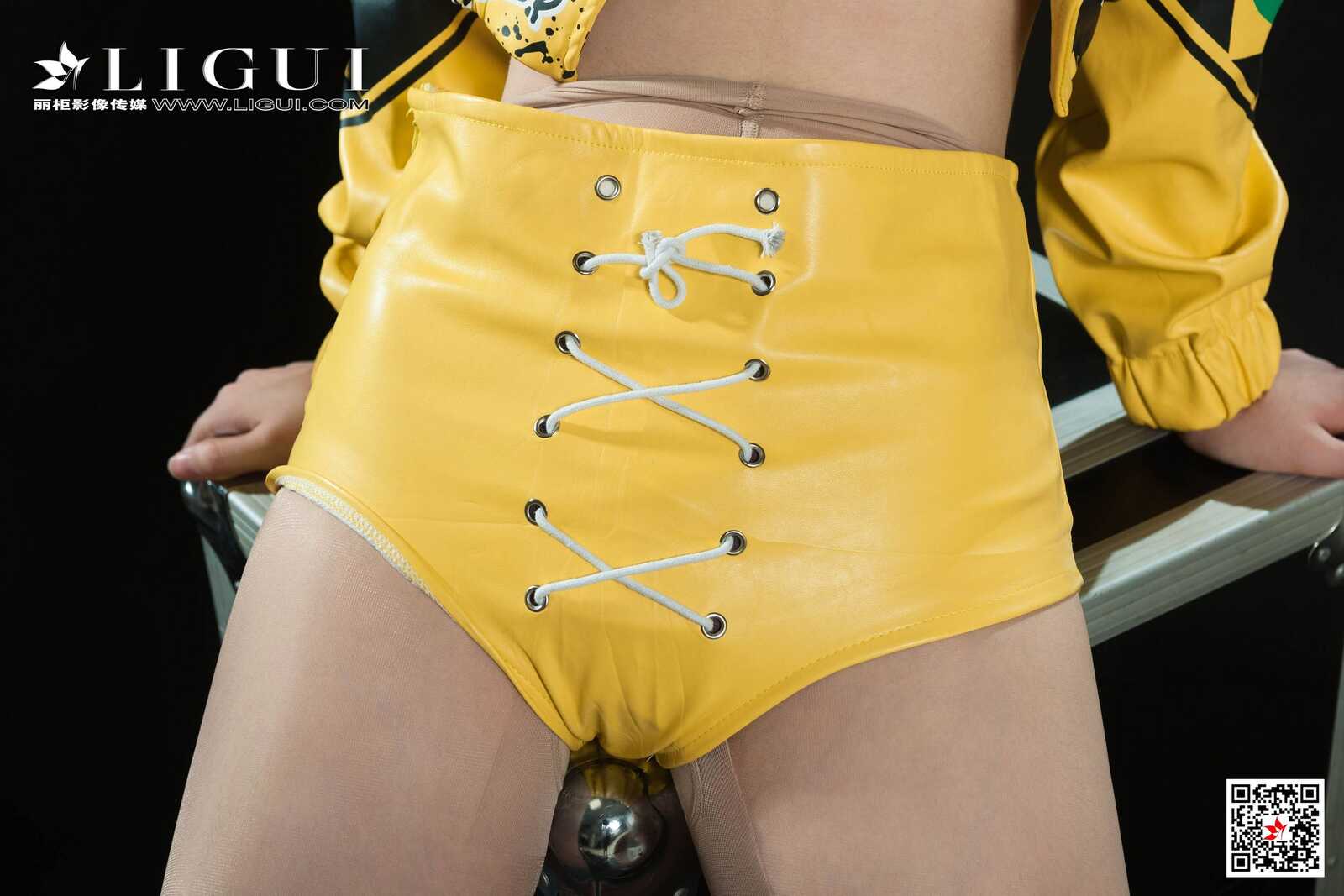 Model 安娜《致敬迈克尔杰克逊》 [丽柜Ligui] 写真第3张