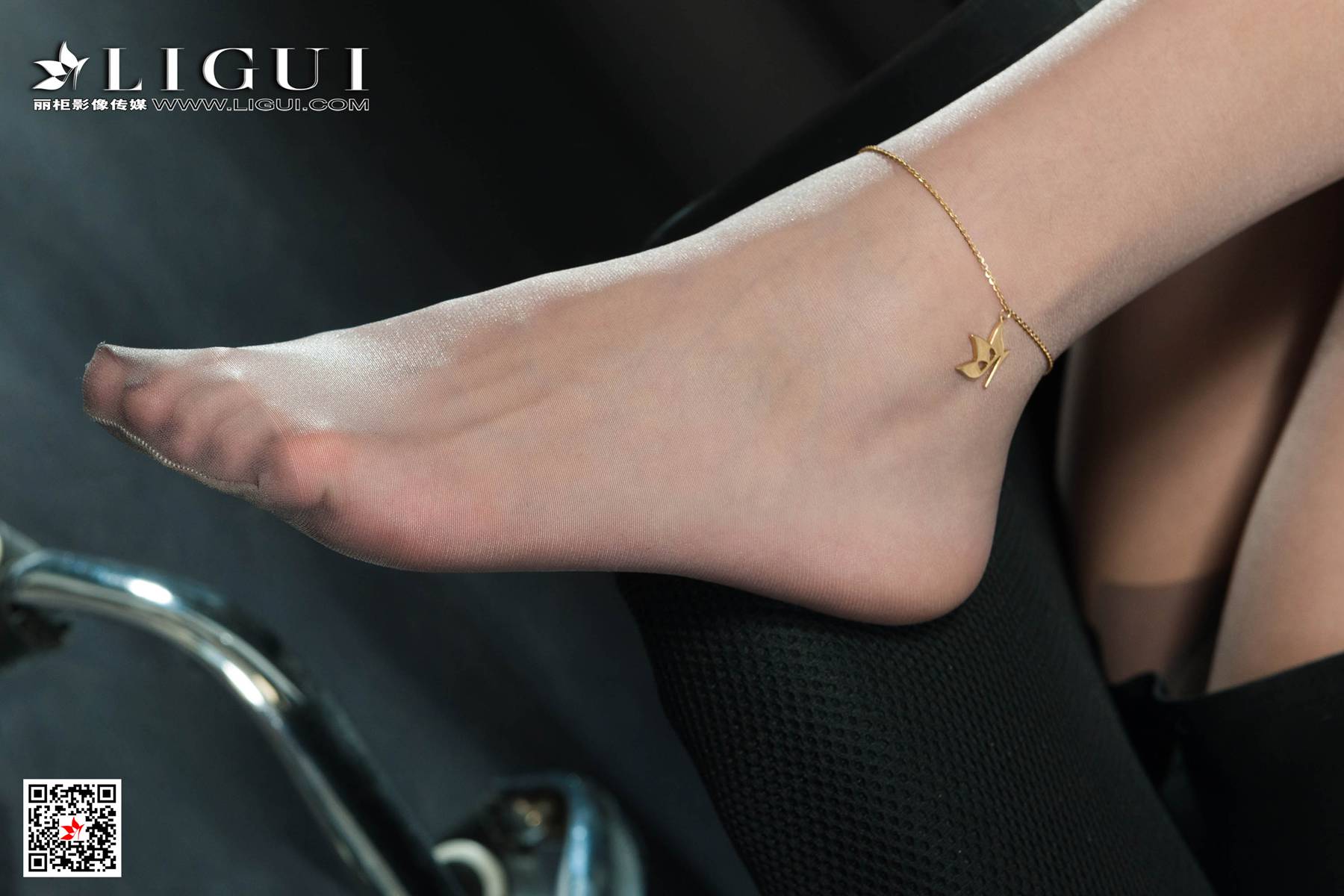 [Ligui丽柜] 2020.11.16《寂寞的职员》芒果 在线浏览第4张