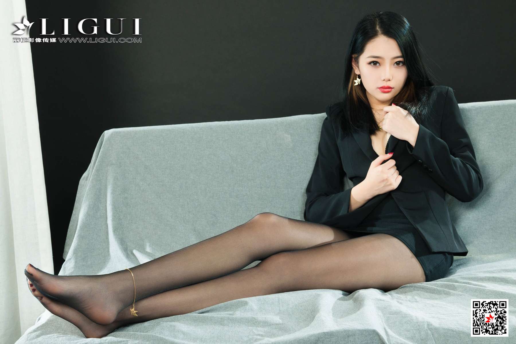 [Ligui丽柜] 2020.12.07《韩系新职员》李同学 [67P]第2张