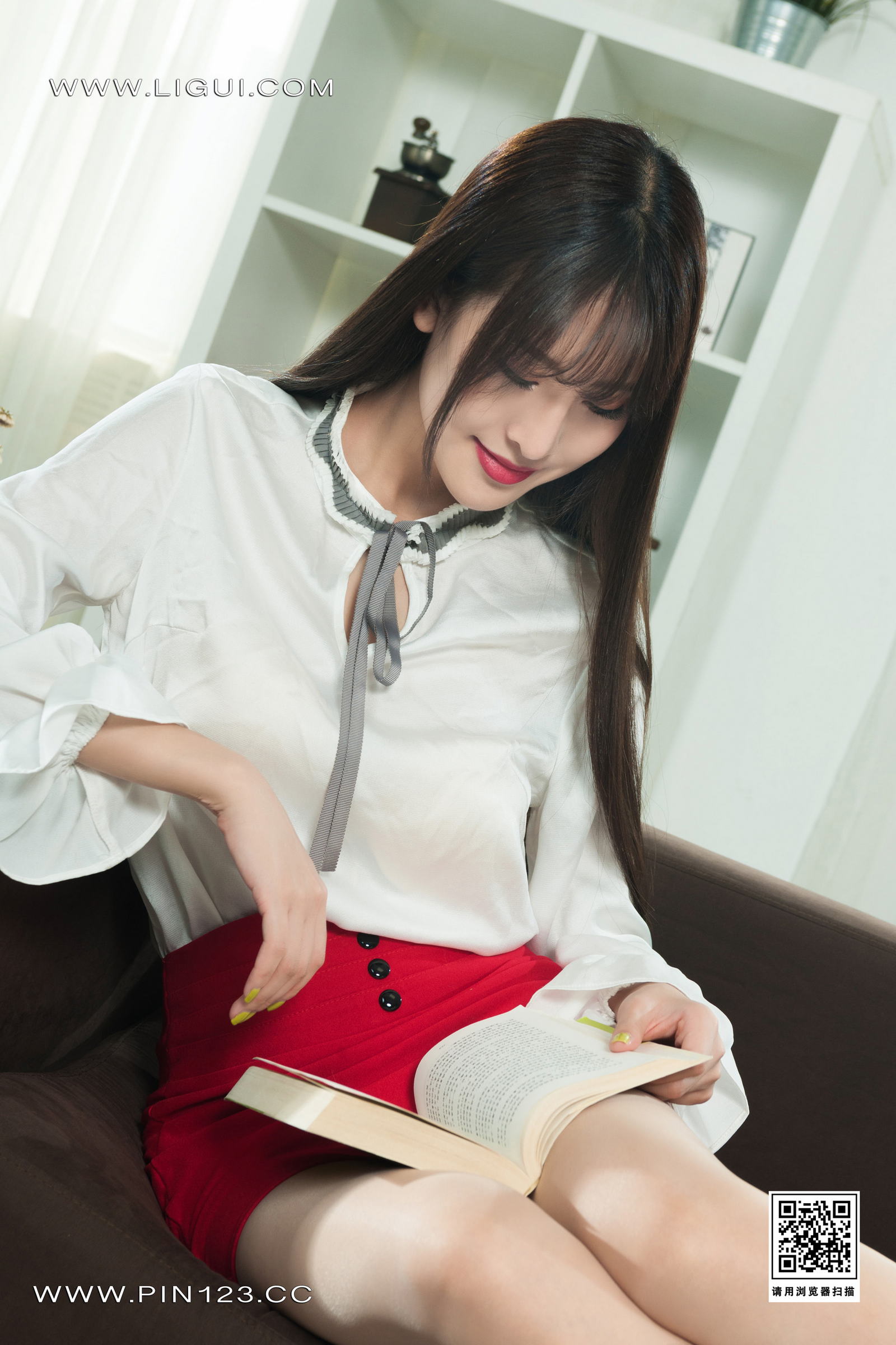 Ligui丽柜 2022.11.21 《职场新秀》 梓岩第4张