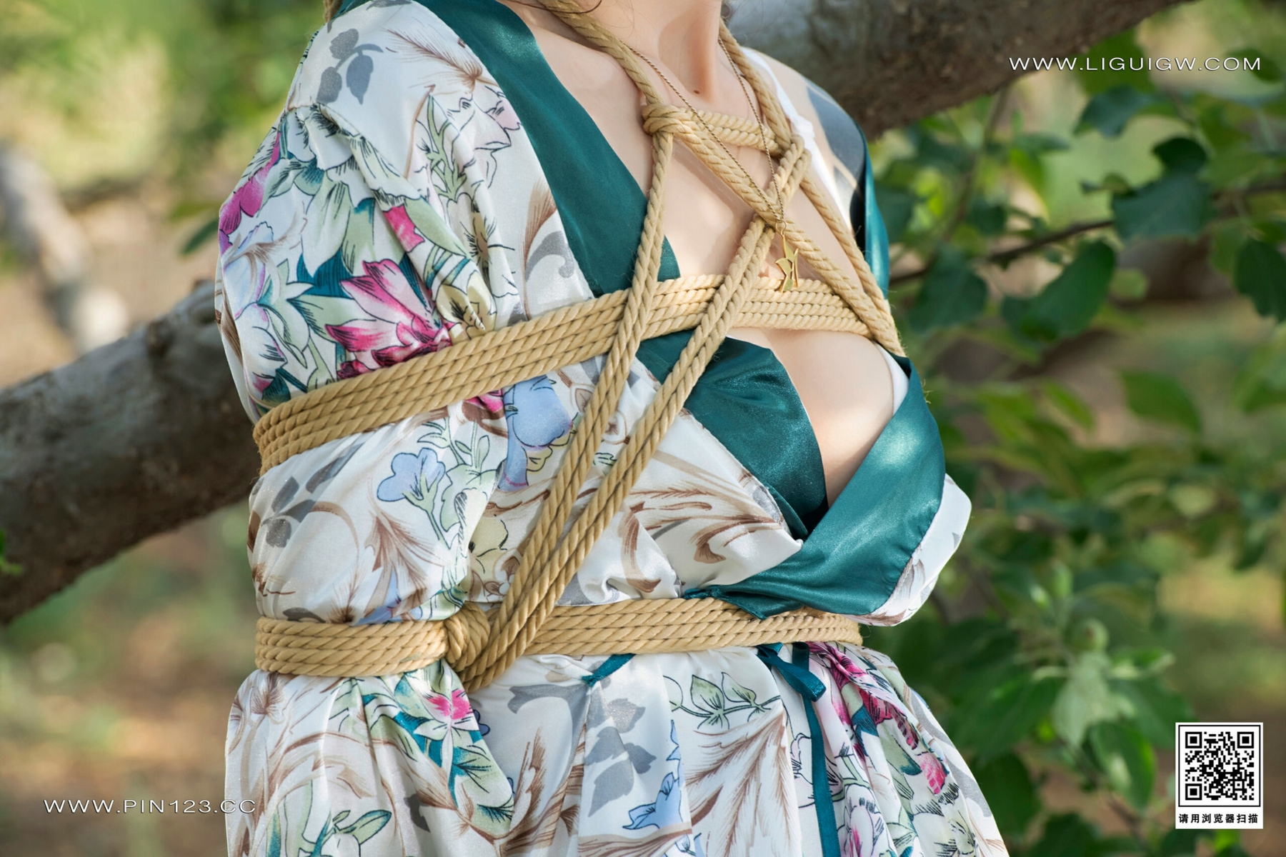 [Ligui丽柜] 2024.07.12《甜甜户外美束-会员定制》甜甜第19张