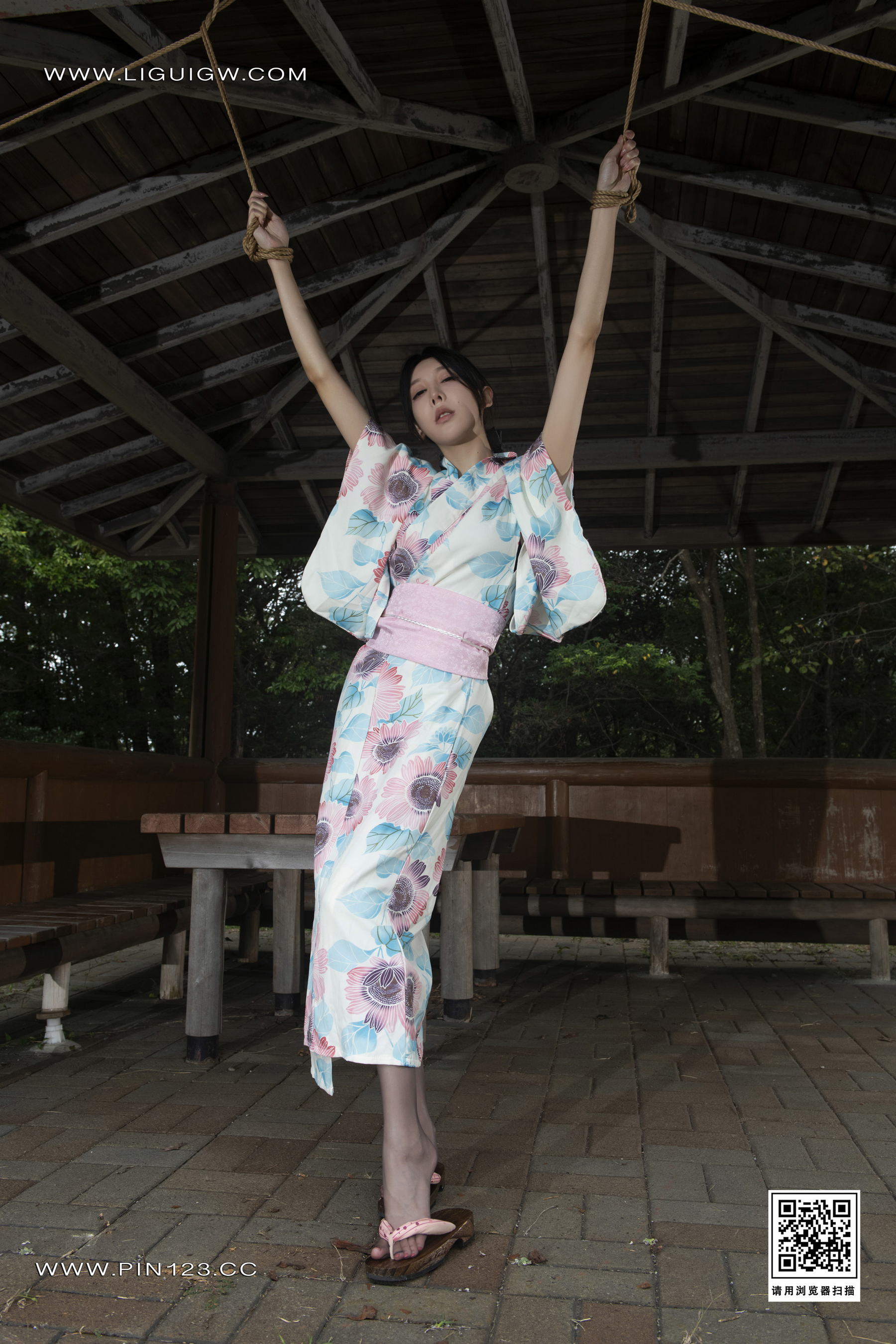 [Ligui丽柜] 2024.11.01《兔子日本旅拍-美束版》第4张