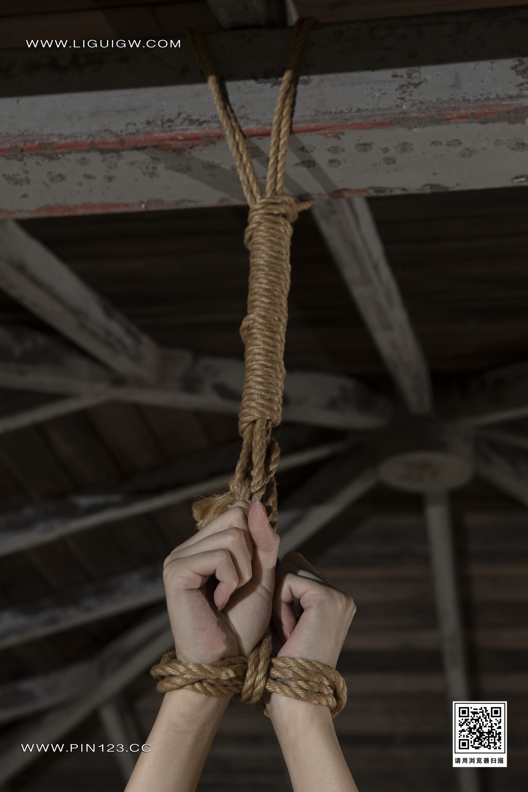 [Ligui丽柜] 2024.11.01《兔子日本旅拍-美束版》第3张