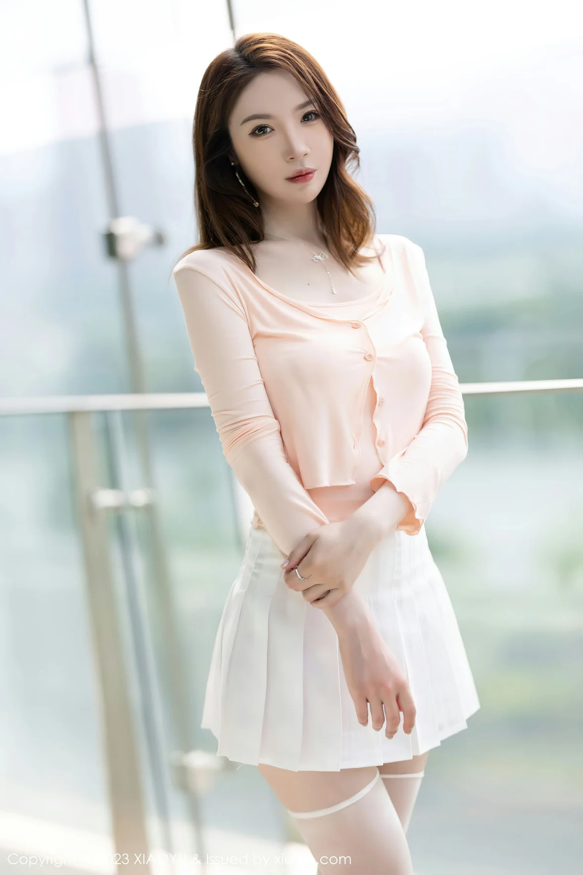  XIAOYU 语画 Vol.1069 梦心玥 诱人白色丝袜性感写真1 [86P]第4张