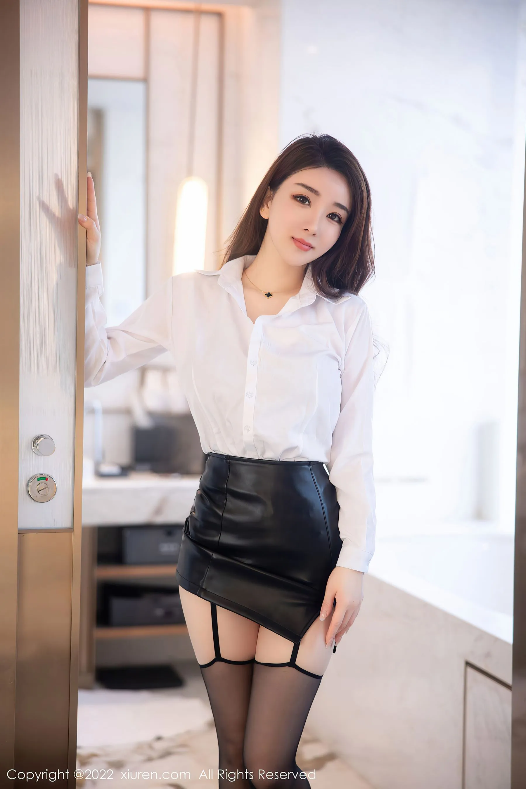  秀人网 No.5916 雨儿1494第21张