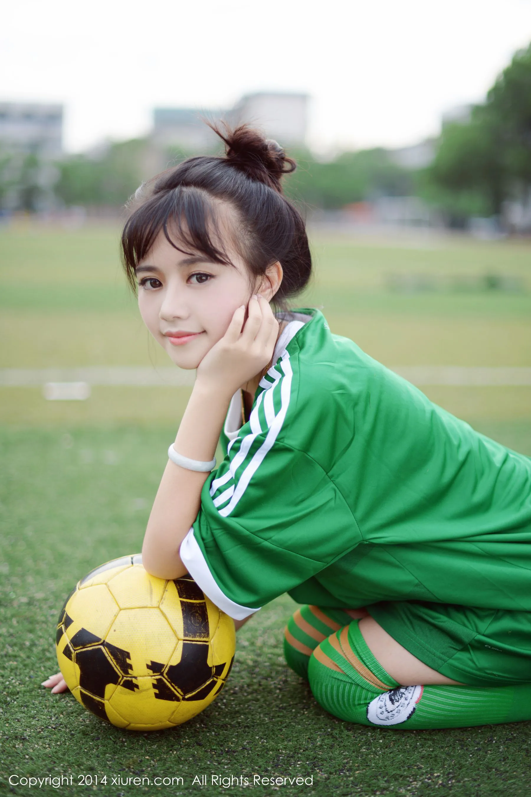 toro羽住《小清新系列》 秀人网 No.170第12张