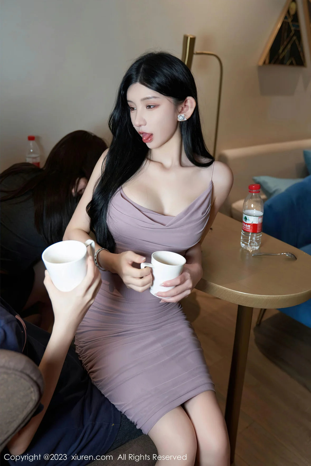  XiuRen 秀人 No.7122 周于希Sally 主题《邻居间的暧昧关系》厦门旅拍 [101P]第18张