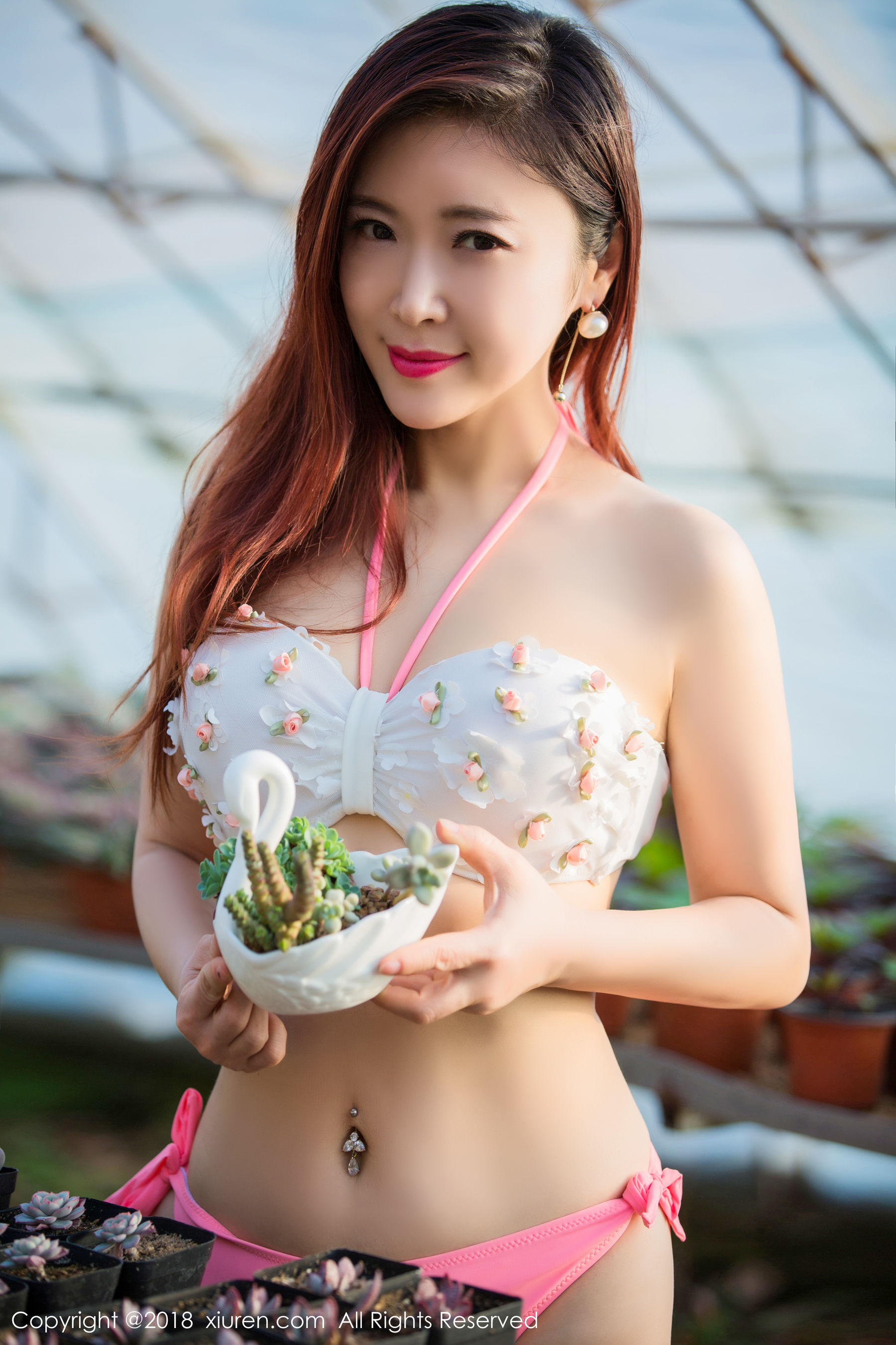 西希白兔《花房》 秀人 No.924第2张