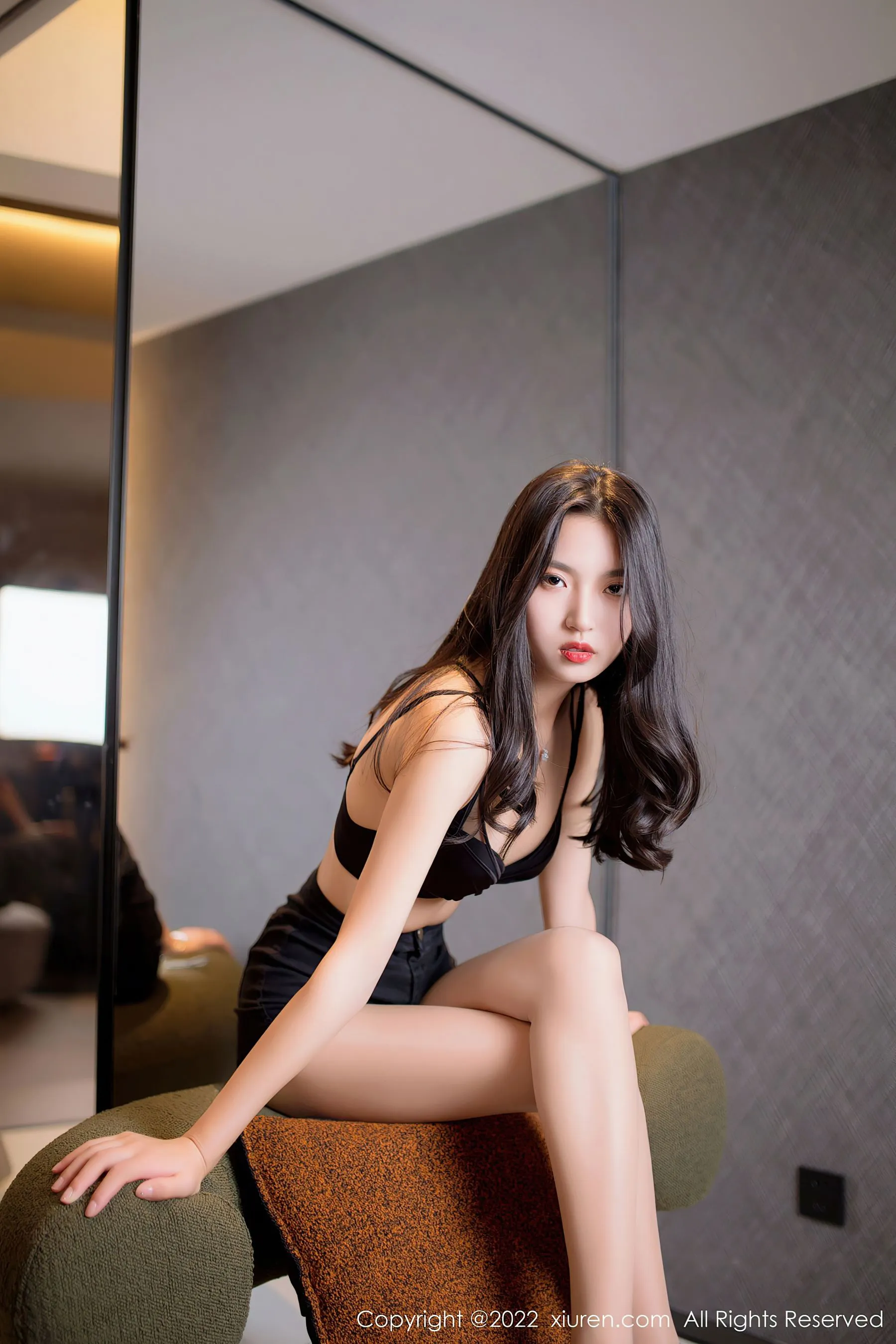  秀人网 No.5399 十九九 新人美腿第28张