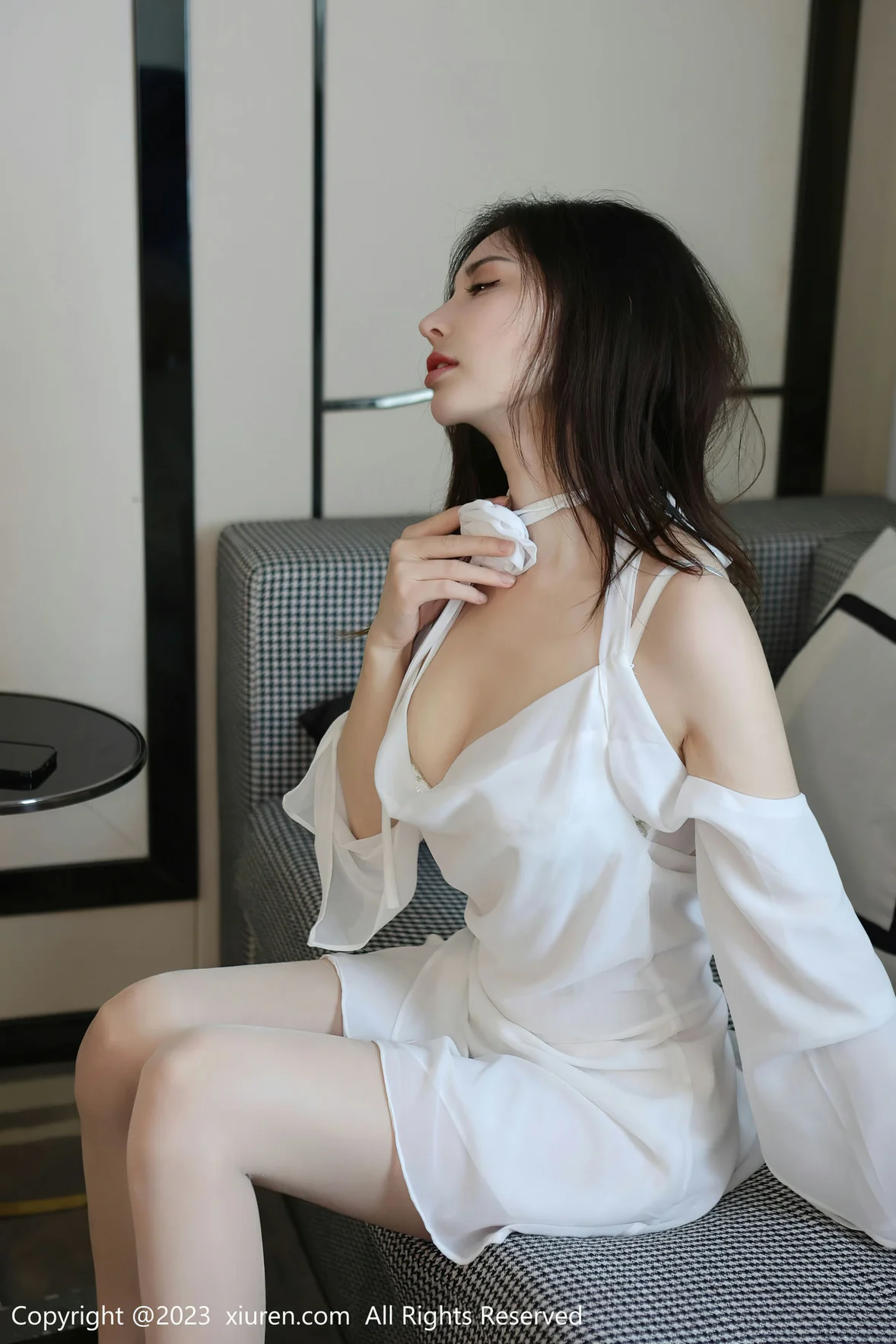  XiuRen 秀人 No.6877 修水管剧情写真王曼柔 性感写真 [71P]第2张