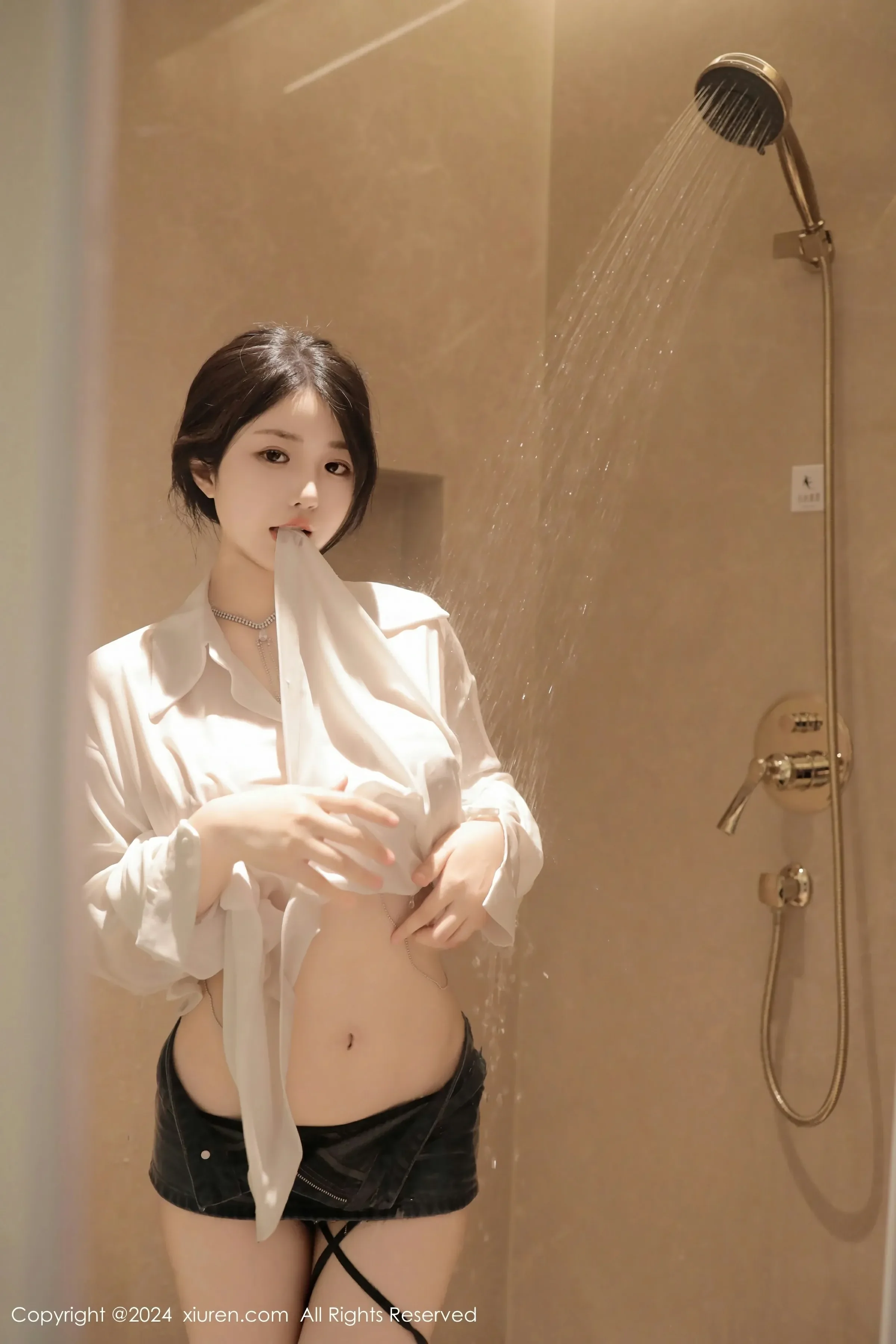  XiuRen 秀人 No.8400 陈小花 [77P]第14张