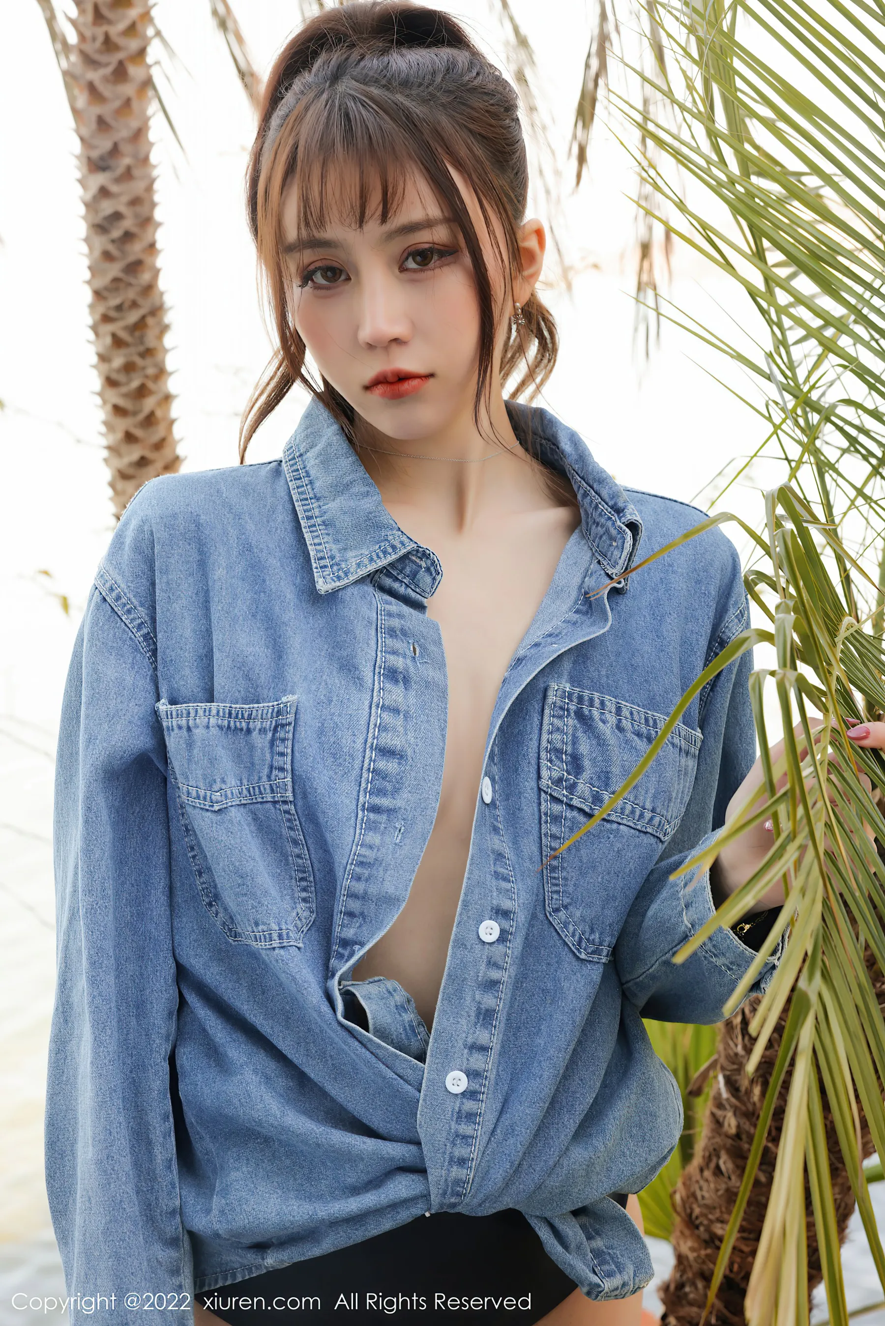  秀人网 No.4804 tina_甜仔 大理户外旅拍第13张