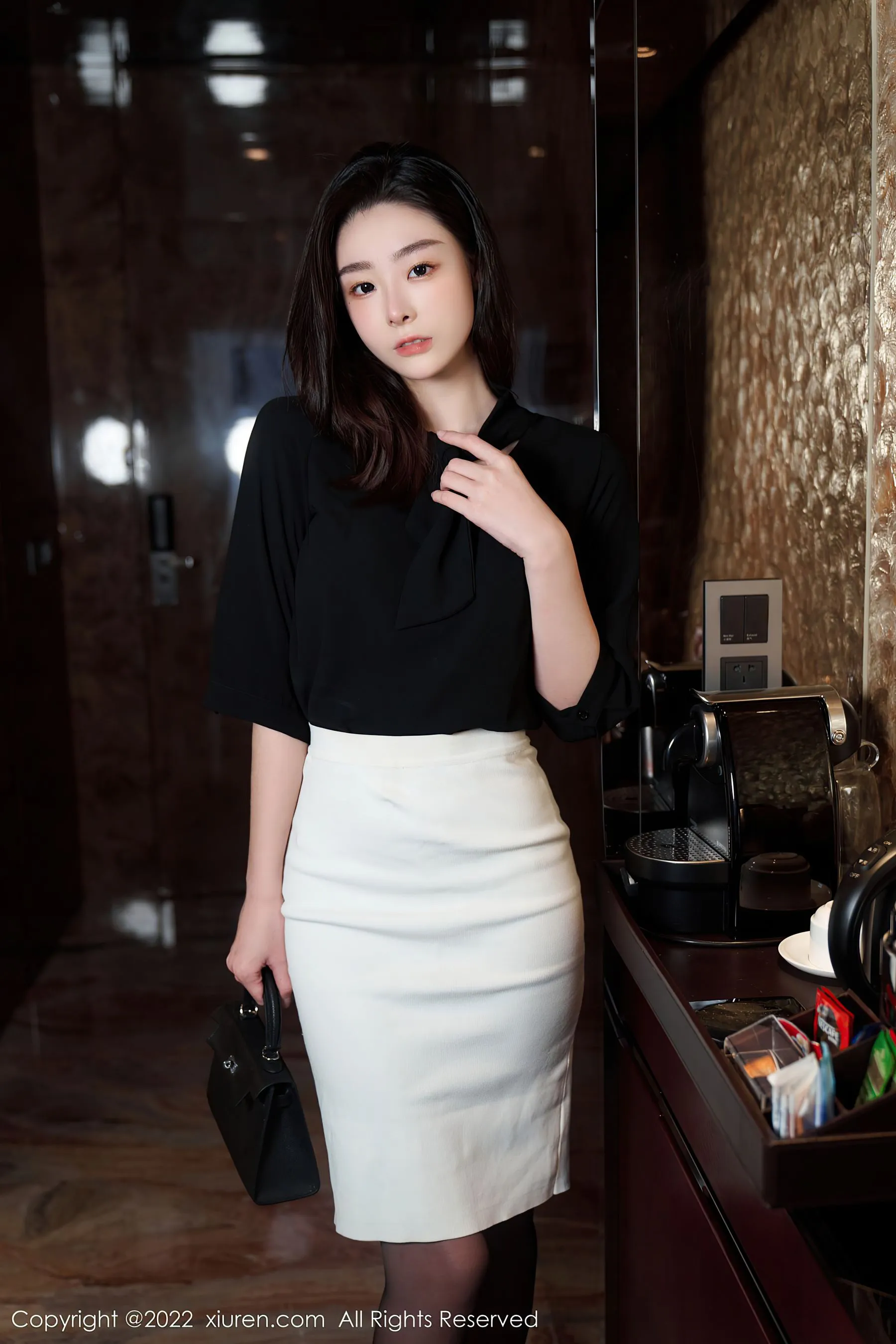  秀人网 No.5312 是小逗逗 短裙美腿第31张