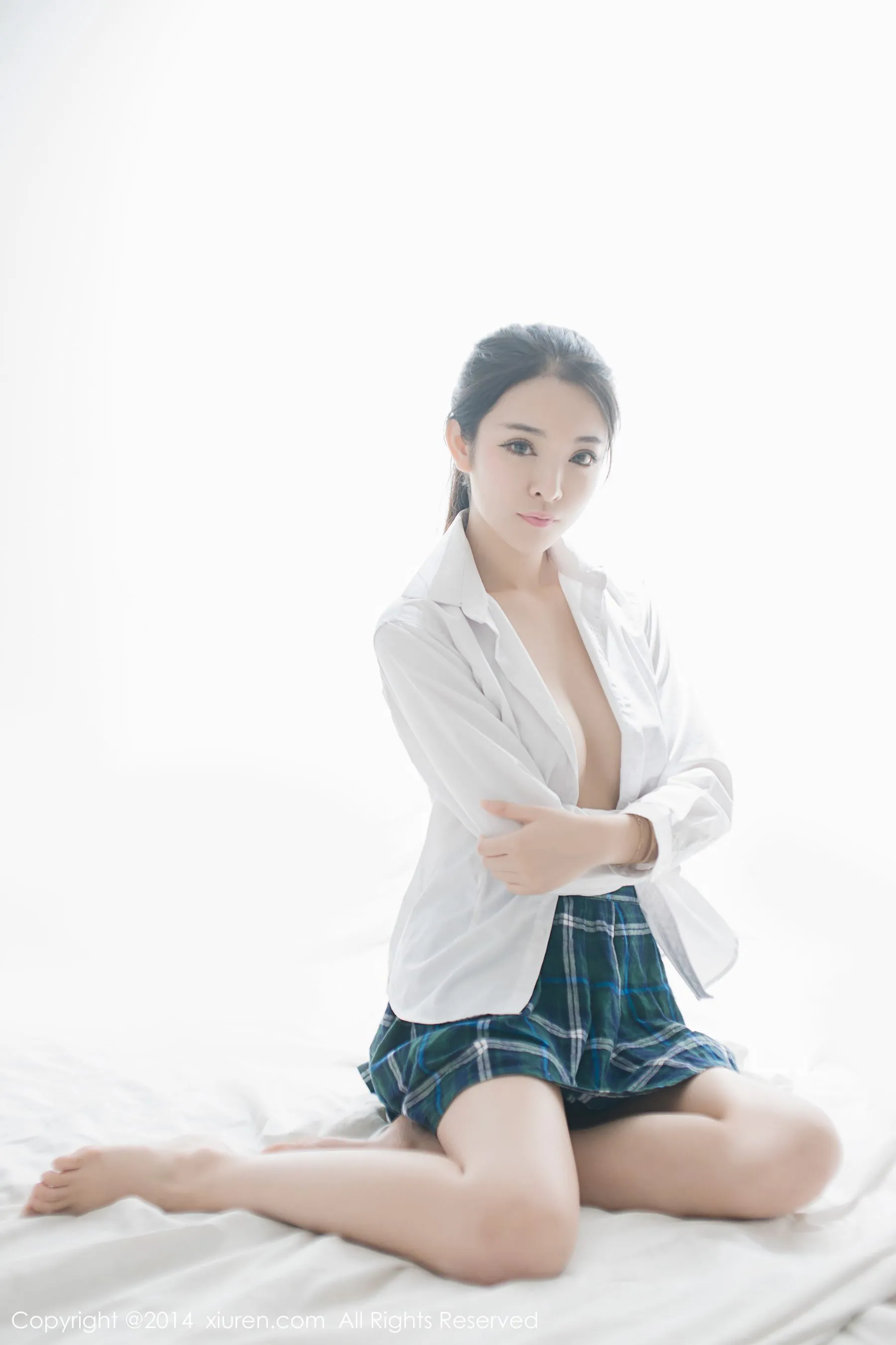  陈大榕 &4套服饰 秀人网 No.256第16张