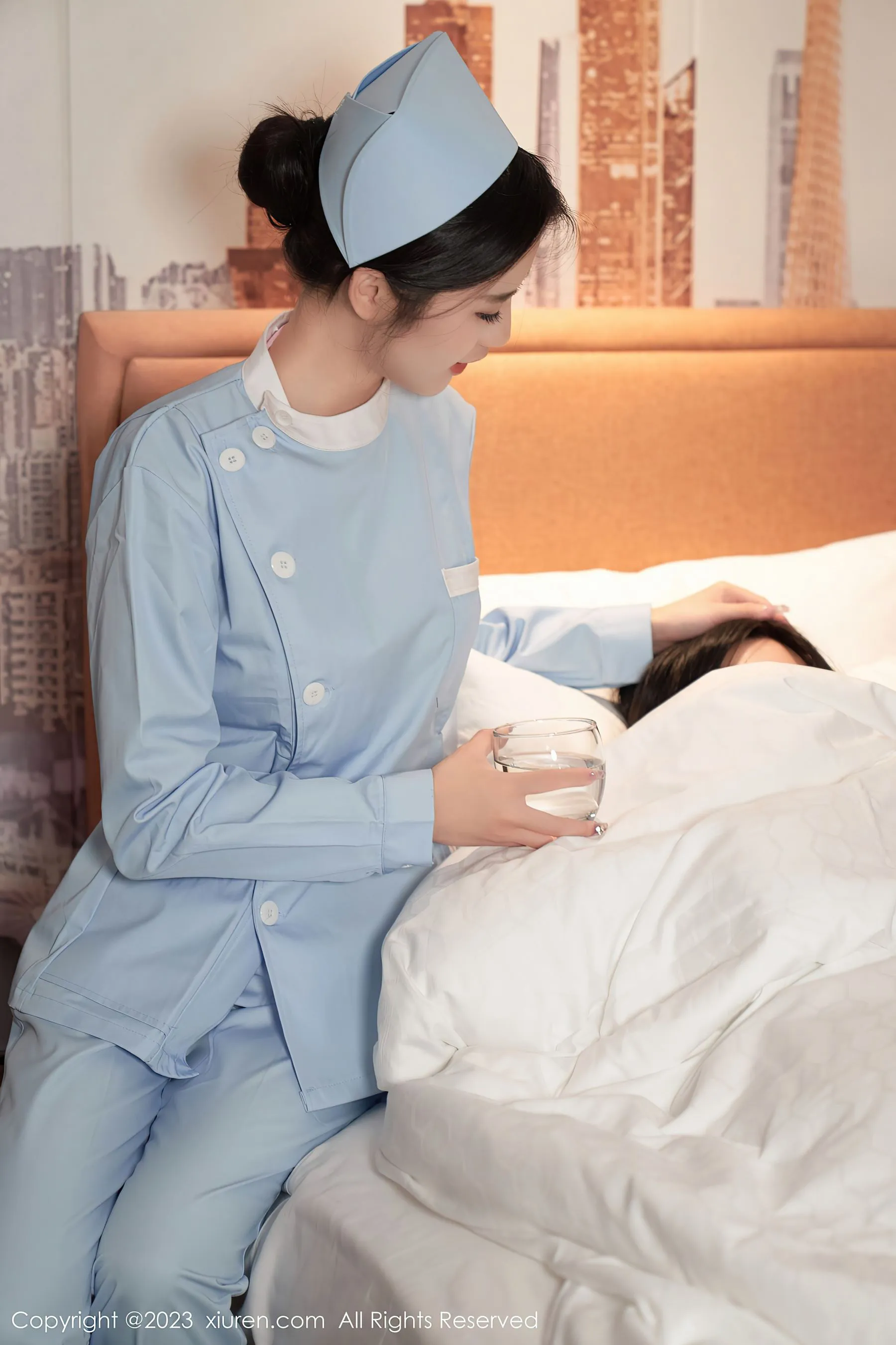  秀人网 No.6745 浅浅Danny 护士服美腿第24张