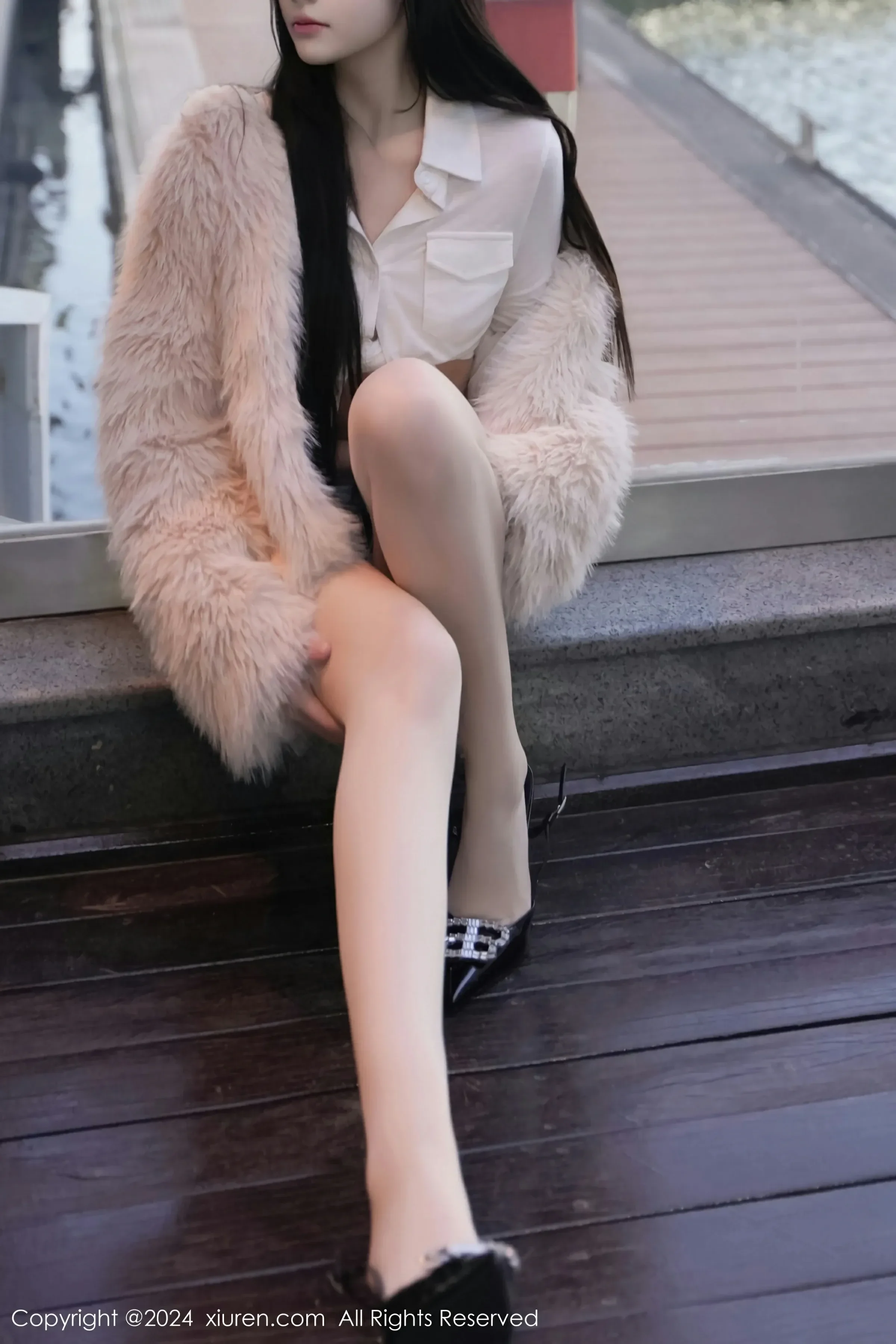  XiuRen 秀人 No.8261 龙雪儿 [77P]第12张