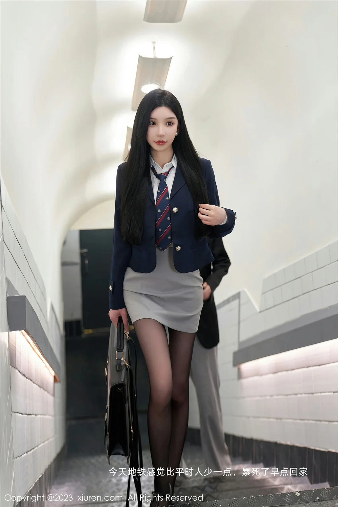  XiuRen 秀人 No.7086 周于希Sally 主题《不能说的秘密》心愿旅拍 [101P]第1张