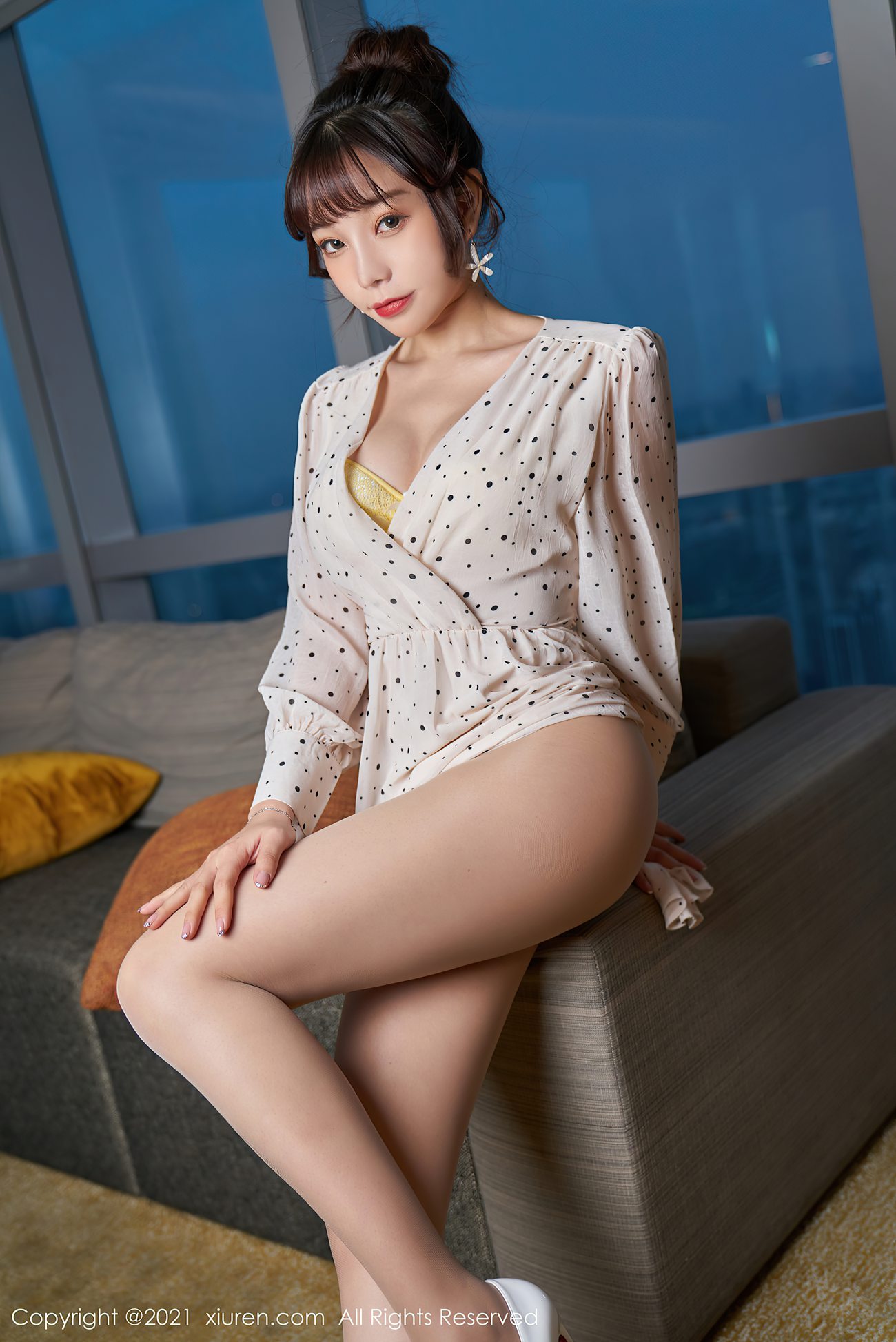 [XIUREN绣人网] 2021.02.26 No.3145 芝芝Booty [68P]第1张