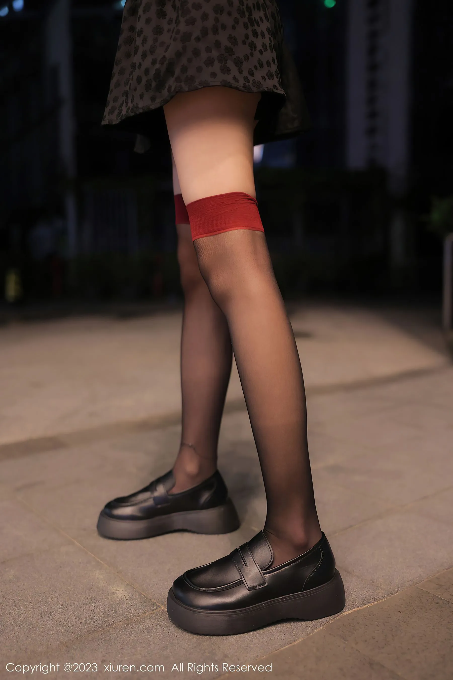  秀人网 No.6724 幼幼 黑丝美腿第24张