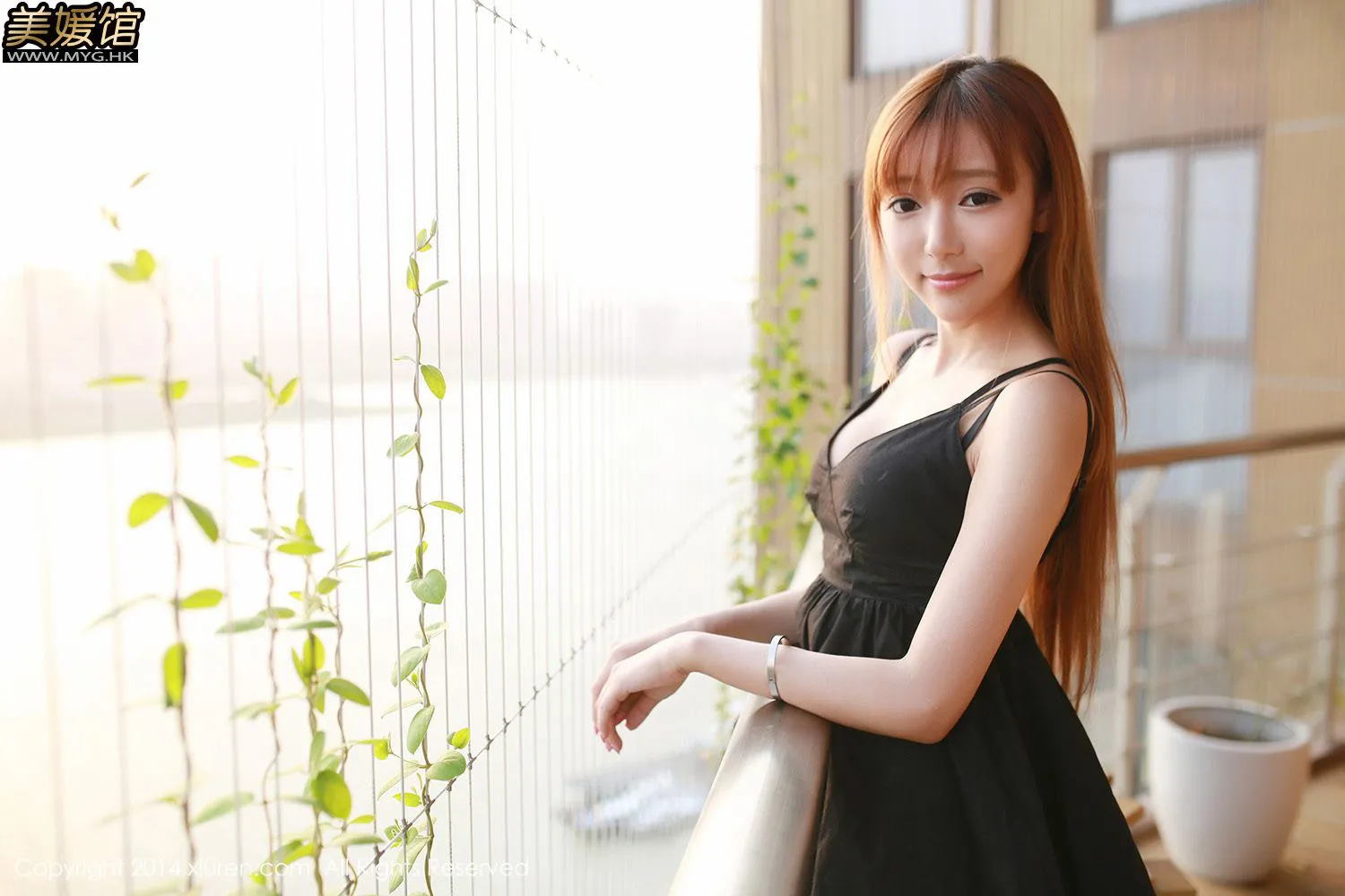 王馨瑤Yanni《驰为数码宣传片》 秀人网 No.135第23张