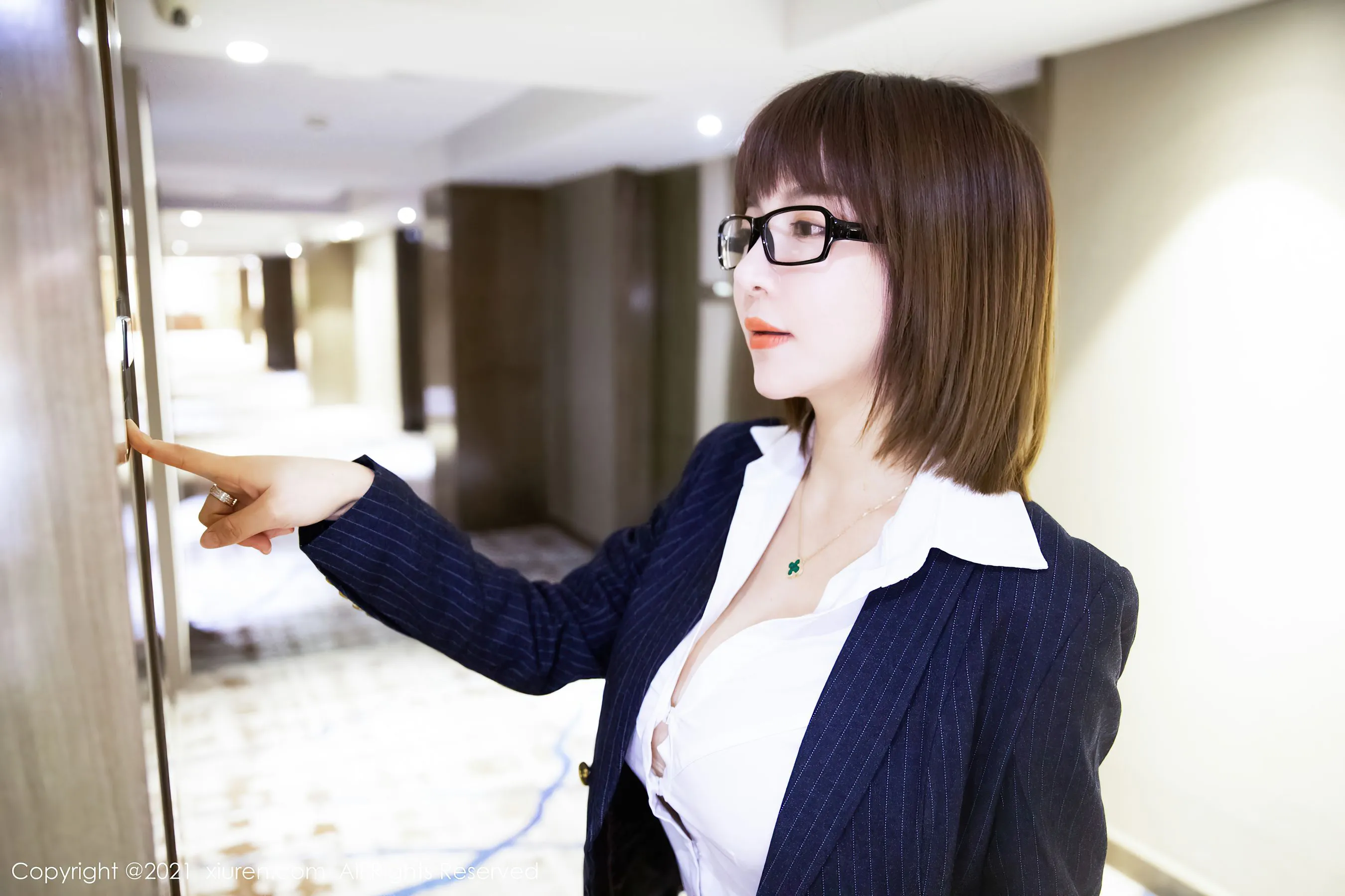  秀人 No.3151 大白兔吖第2张