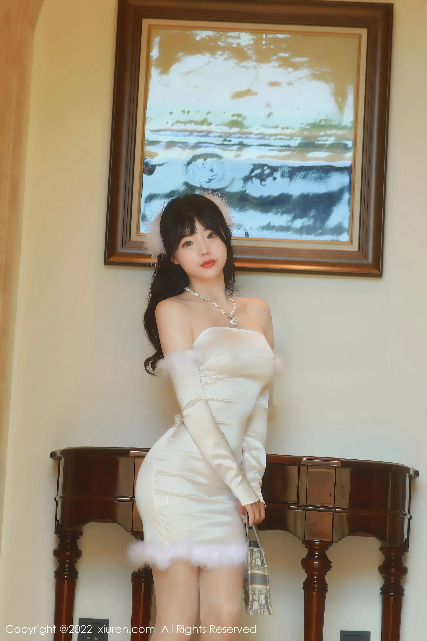  秀人网 No.4645 佘贝拉Bella 连衣短裙嫩模海南岛旅拍第2张