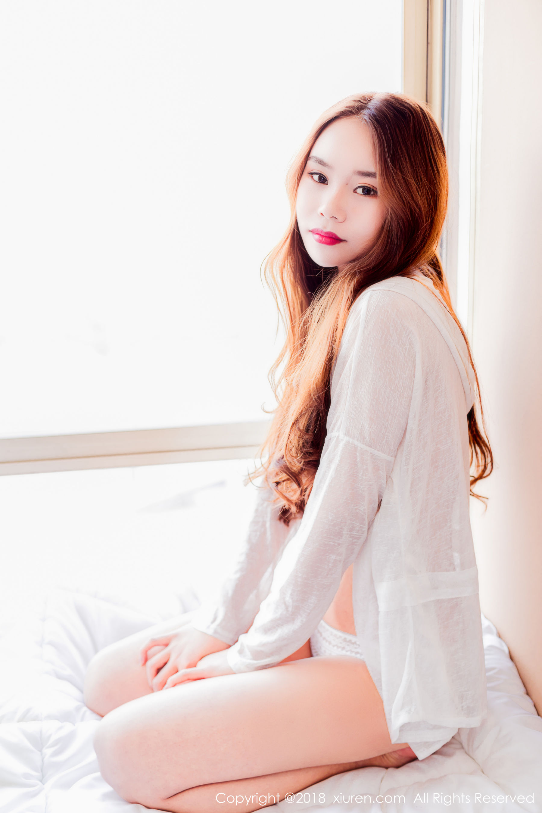  模特小曼miki《童颜巨乳甜美型妹子》 秀人网XIUREN No.972第1张