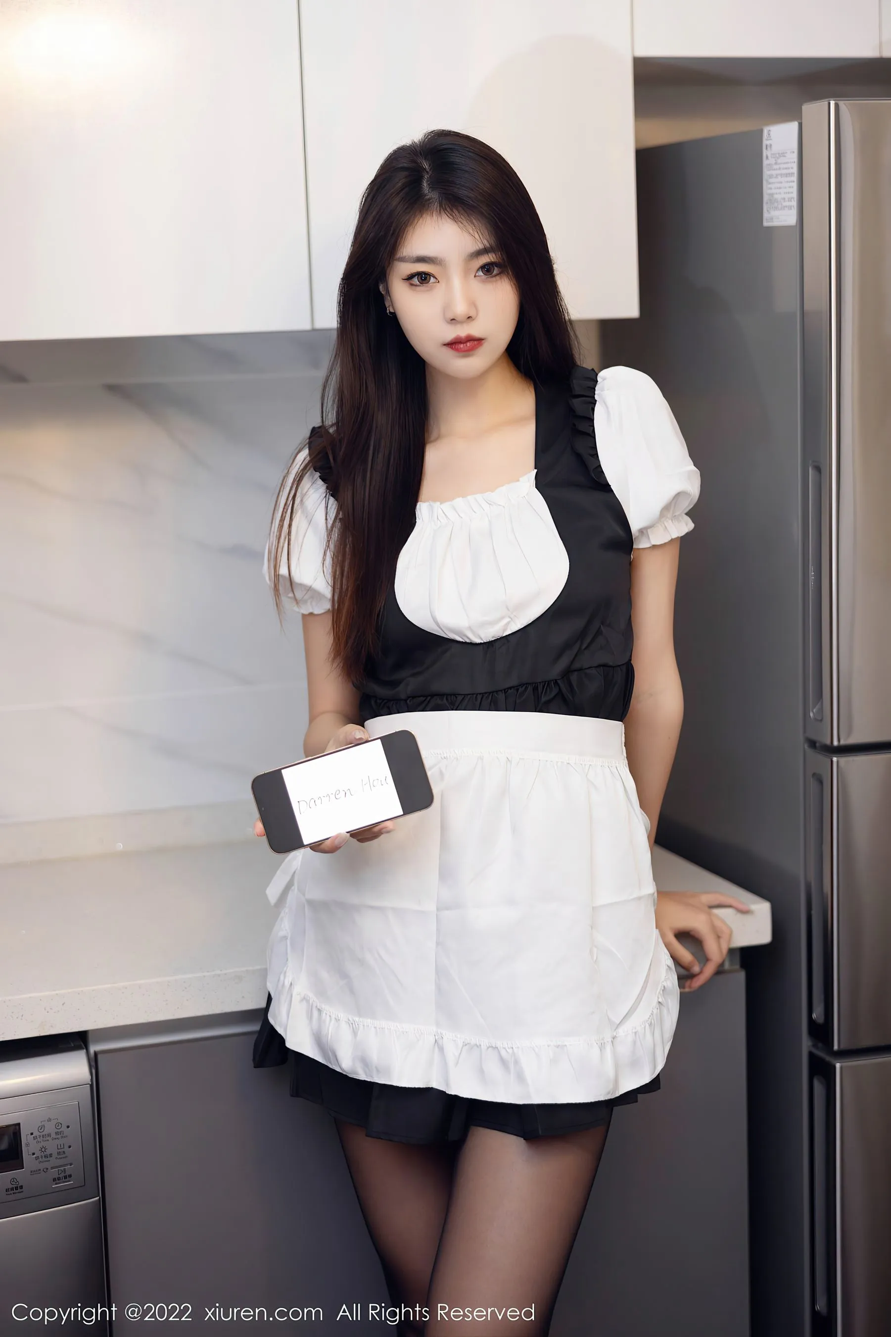  秀人网 No.5706 可樂Vicky 黑丝美腿第12张