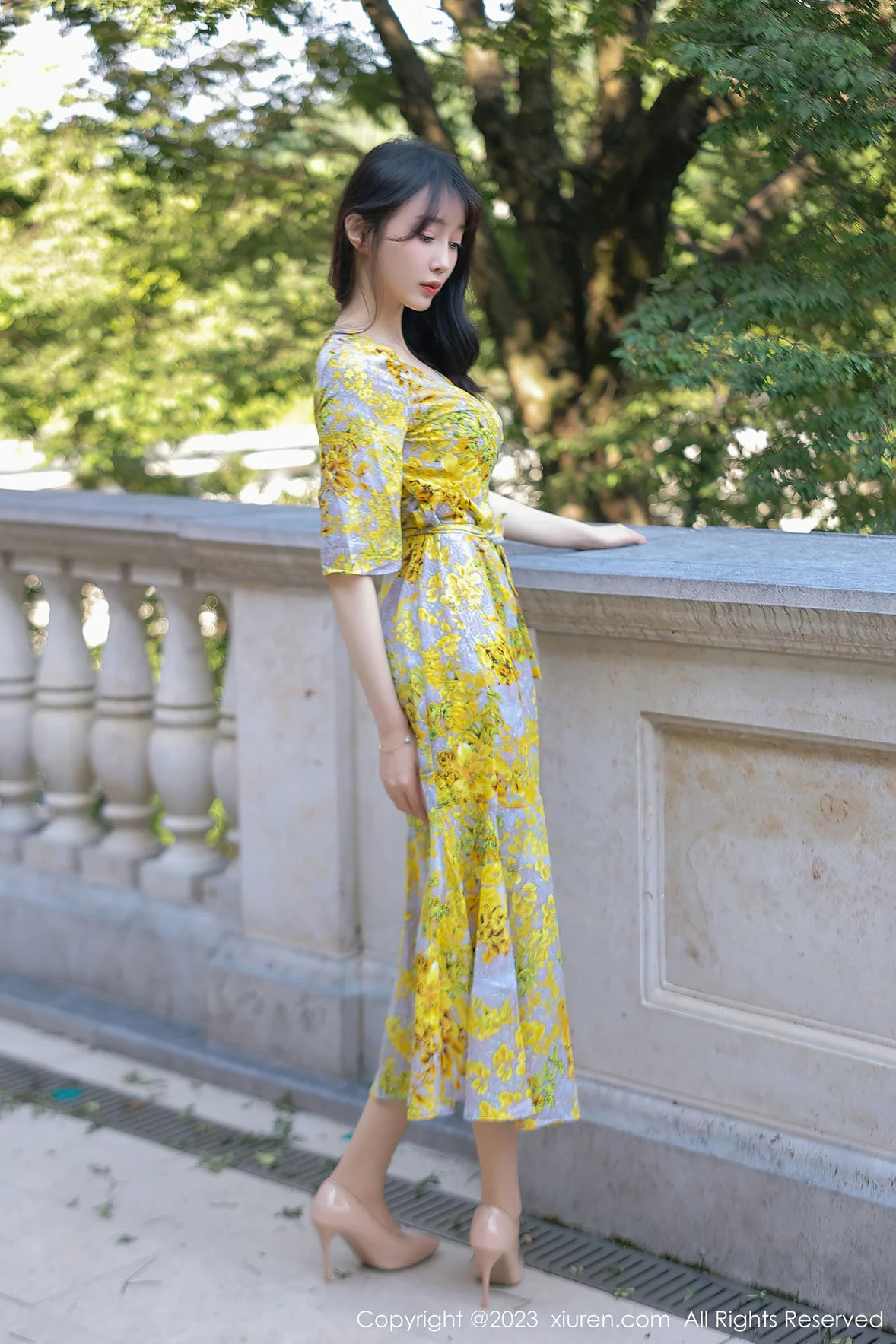  XiuRen 秀人 No.7186 玥儿玥er 花纹长裙杭州旅拍 [72P]第3张