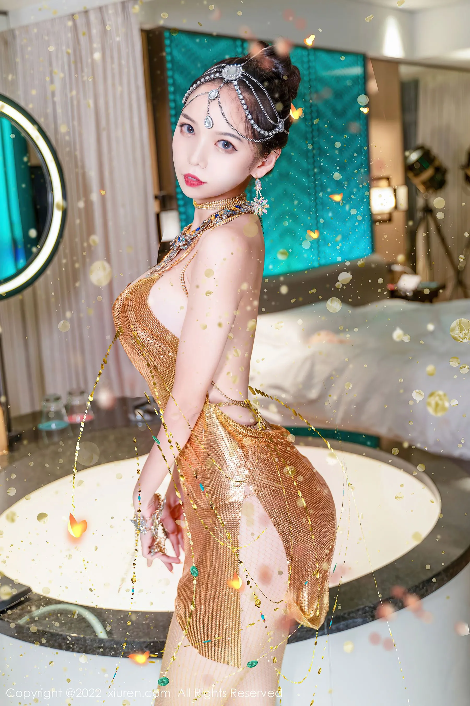  秀人网 No.5559 大美妞儿 美腿丰腴第12张