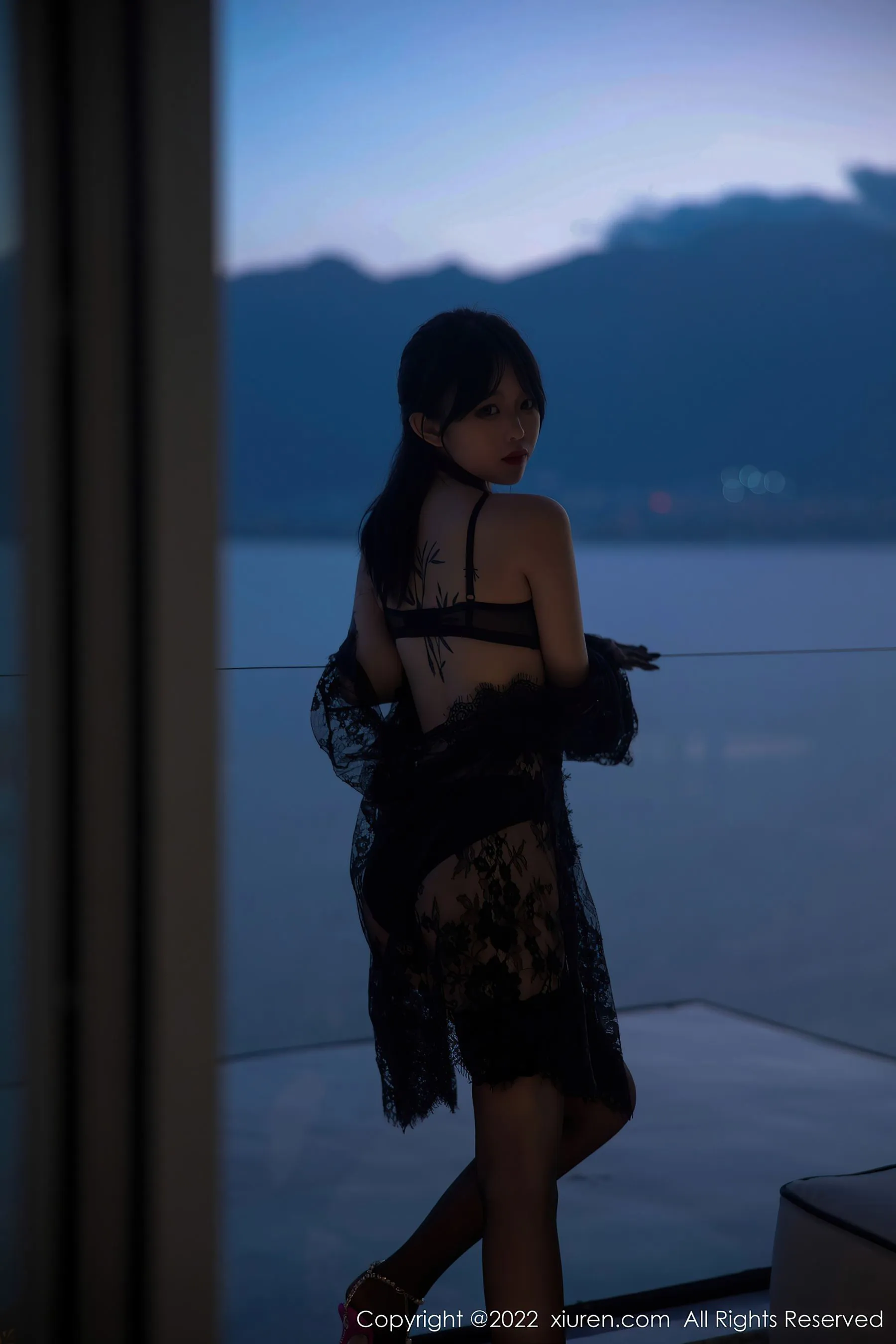  秀人网 No.5491 奶瓶. 大理旅拍第7张