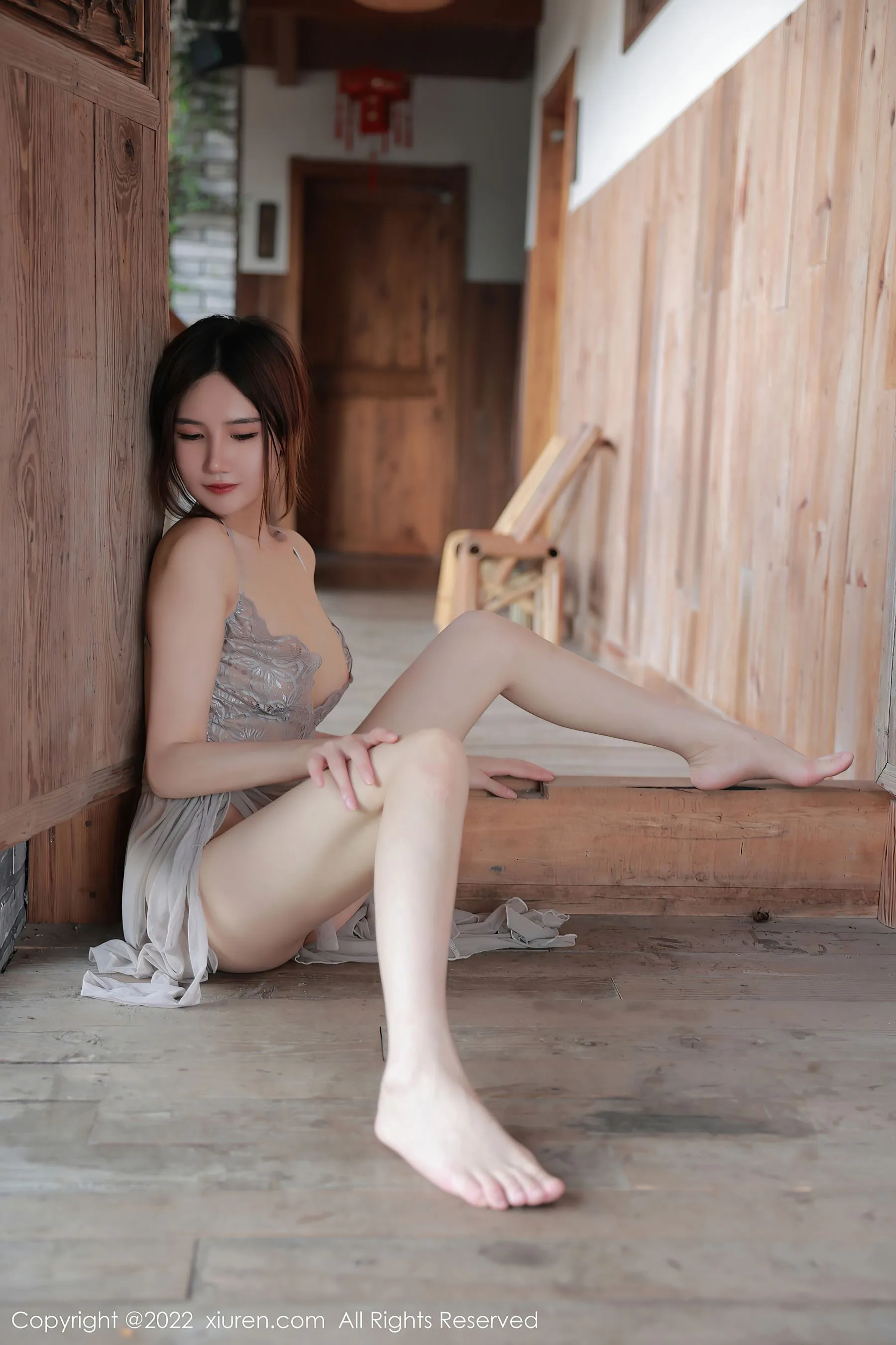  秀人网 No.5660 古月小同学 吊带裙美腿第8张