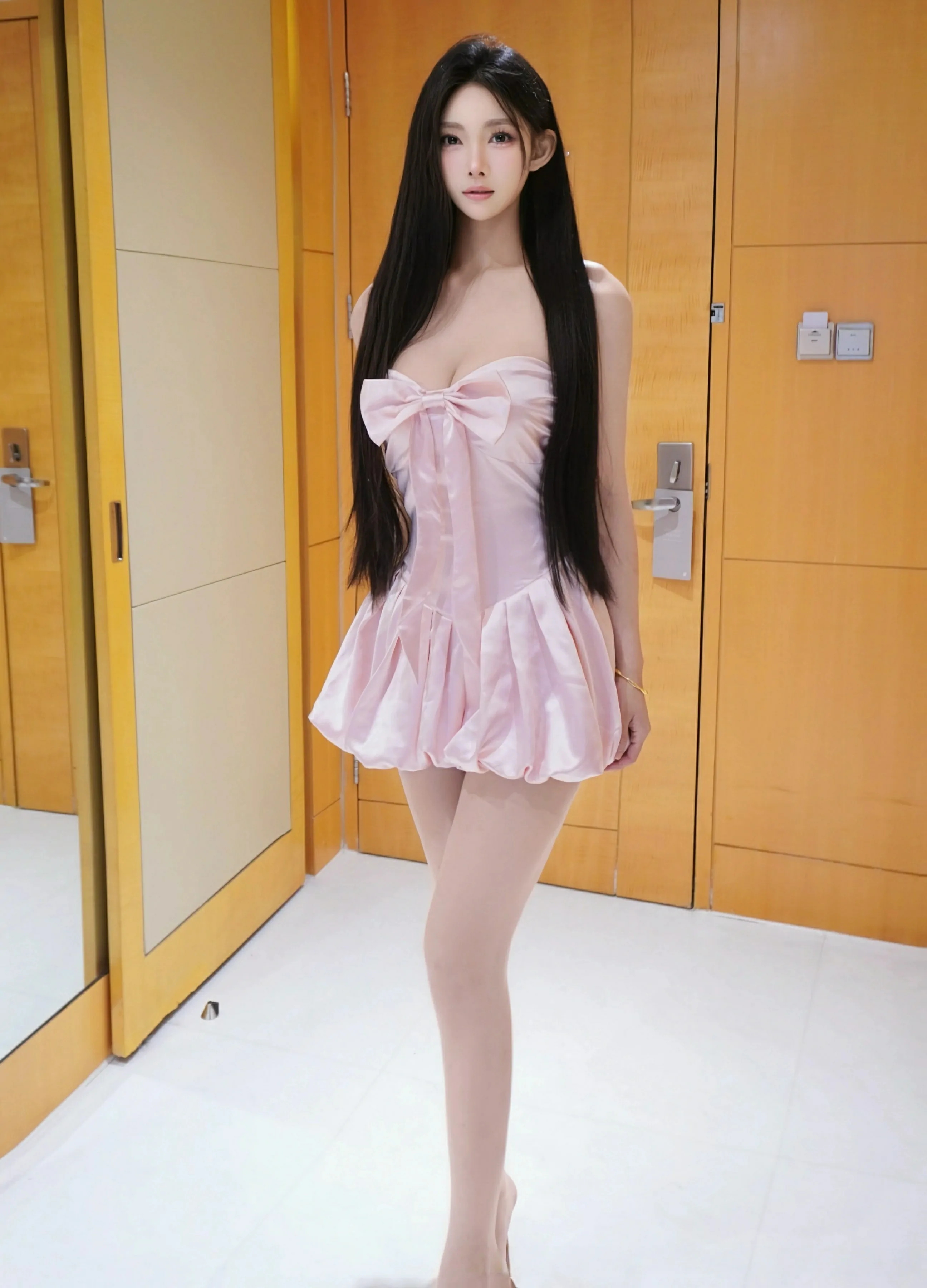  XiuRen 秀人 No.10147 雪见 [61P]第3张