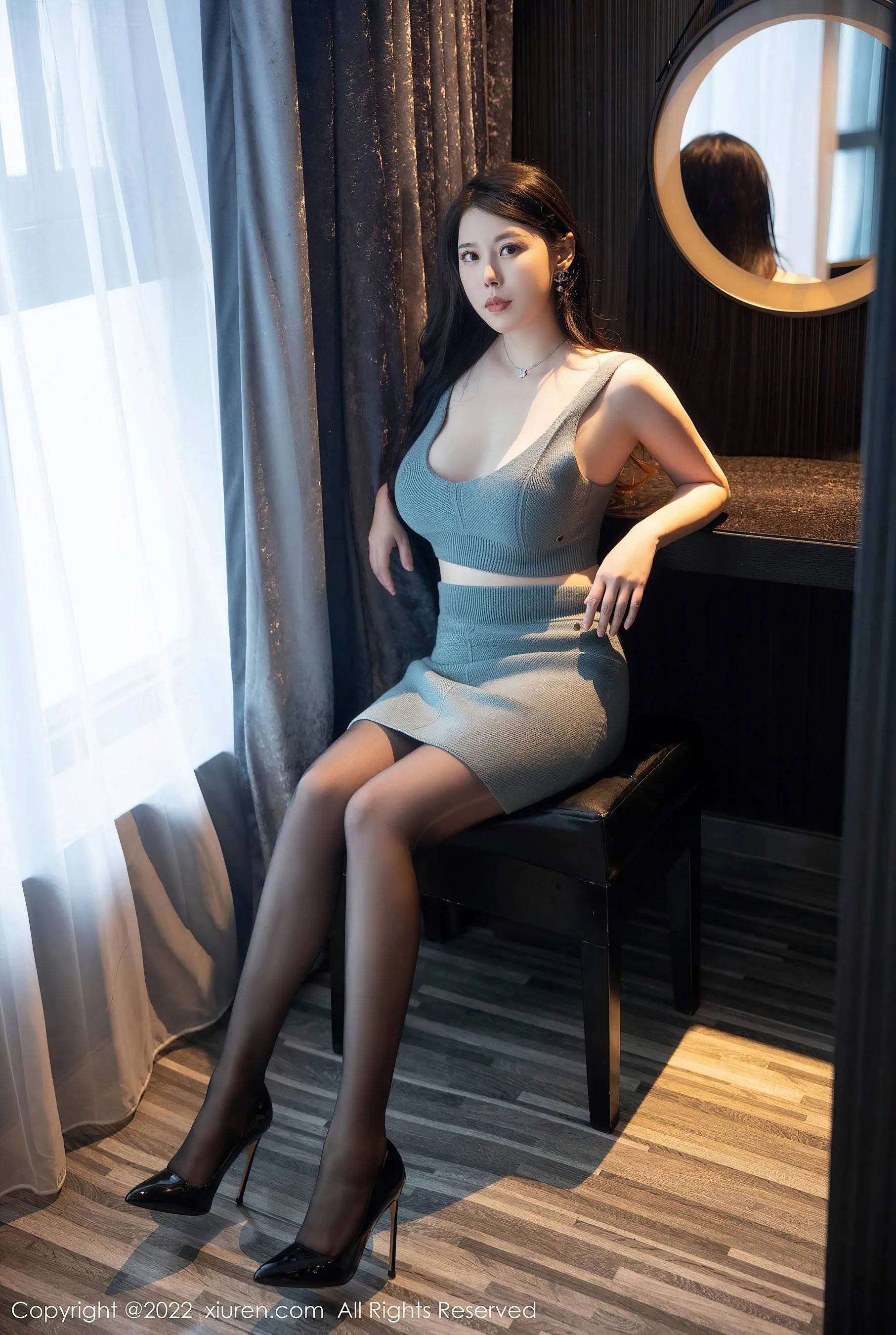  秀人网 No.5892 白茹雪 黑丝美臀第1张