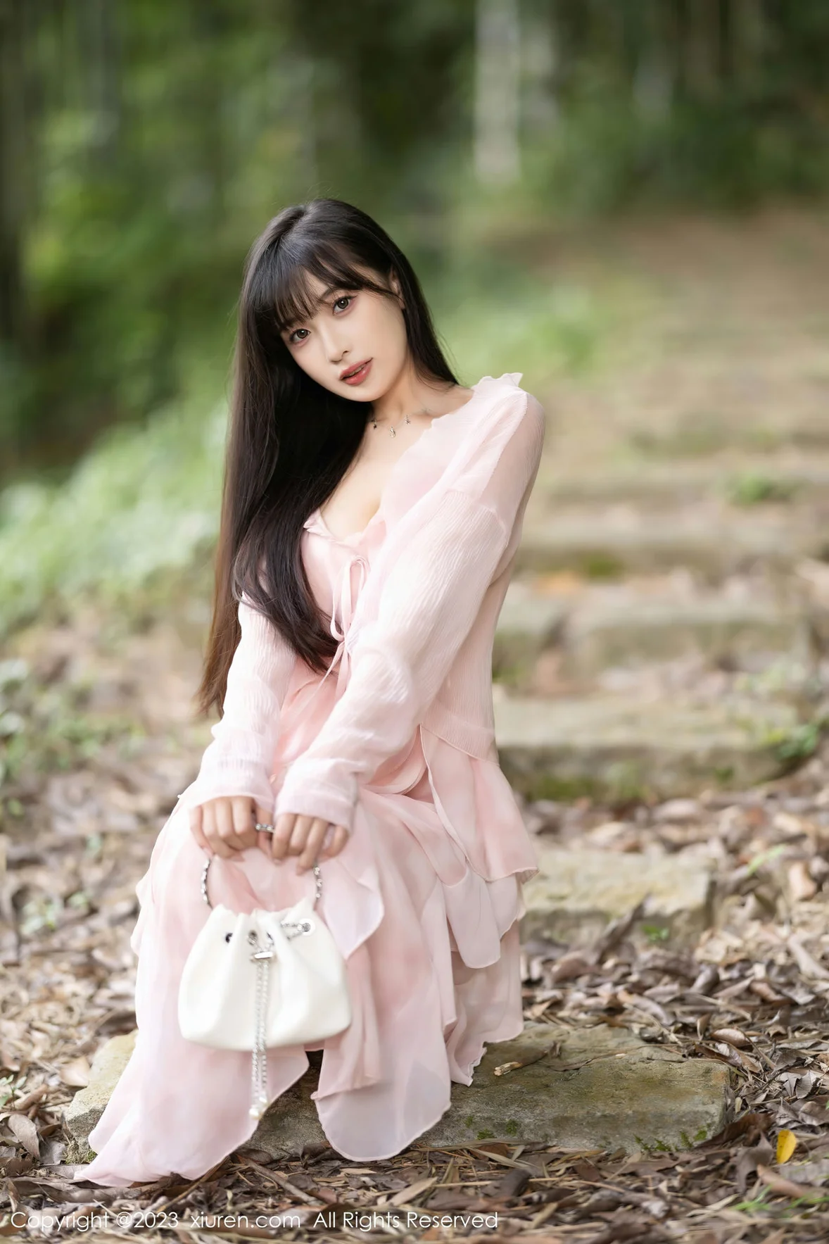  XiuRen 秀人 No.7263 林星阑 粉色丝袜安吉旅拍 [84P]第2张