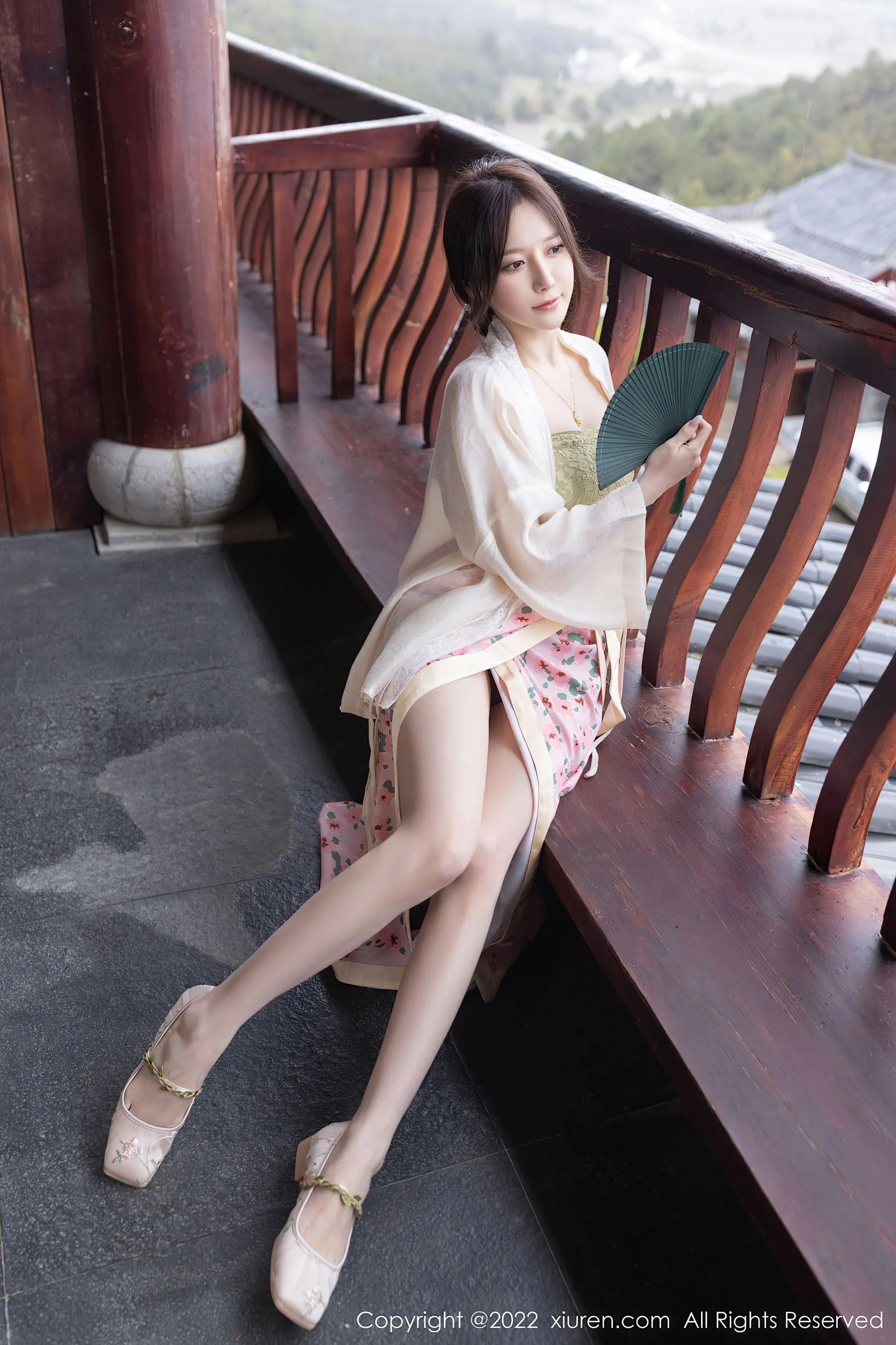  秀人网 No.5130 鱼子酱Fish 云南旅拍第16张