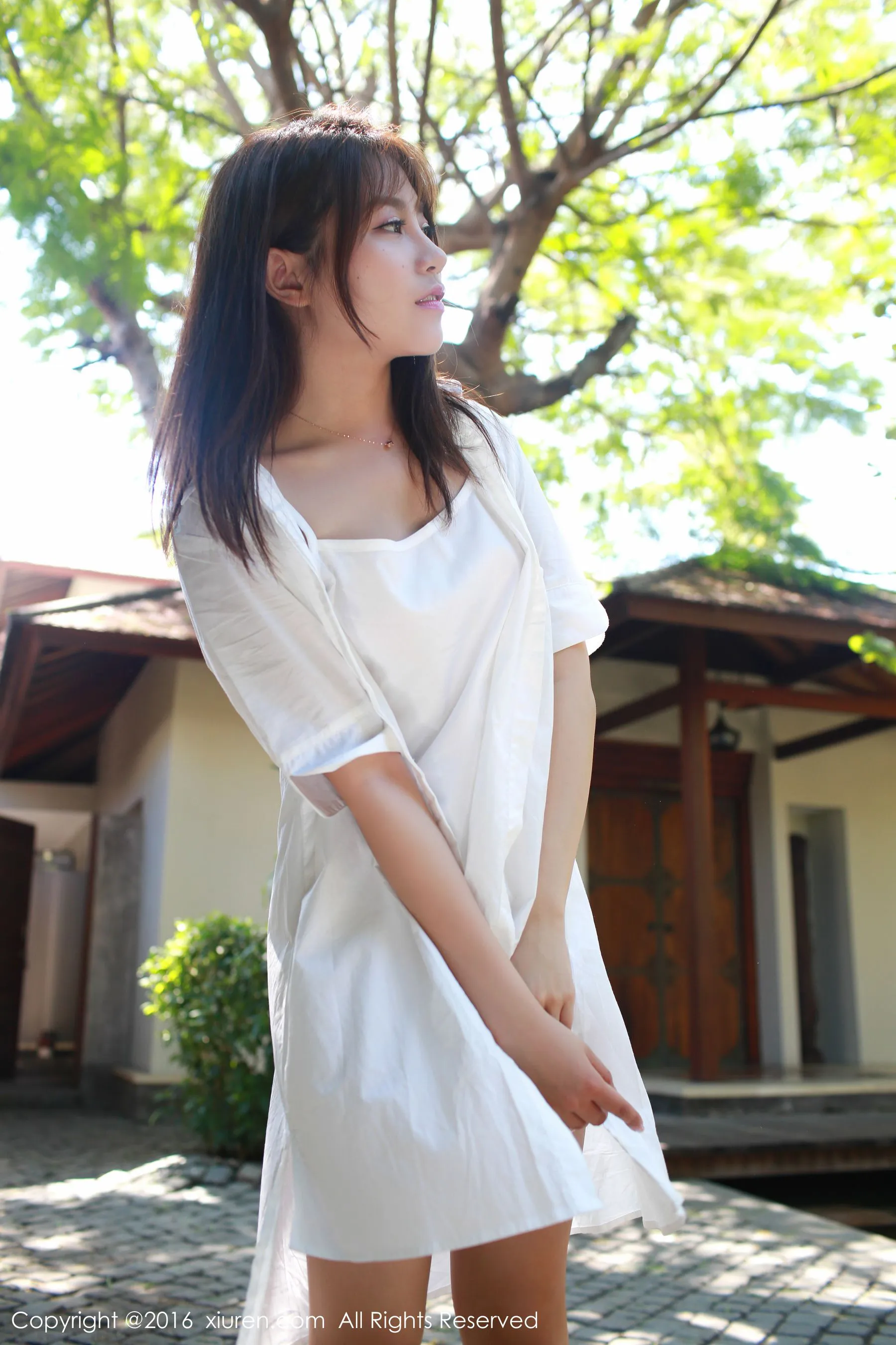 许诺Sabrina《巴厘岛旅拍》极品小清新外拍 秀人网 No.562第3张