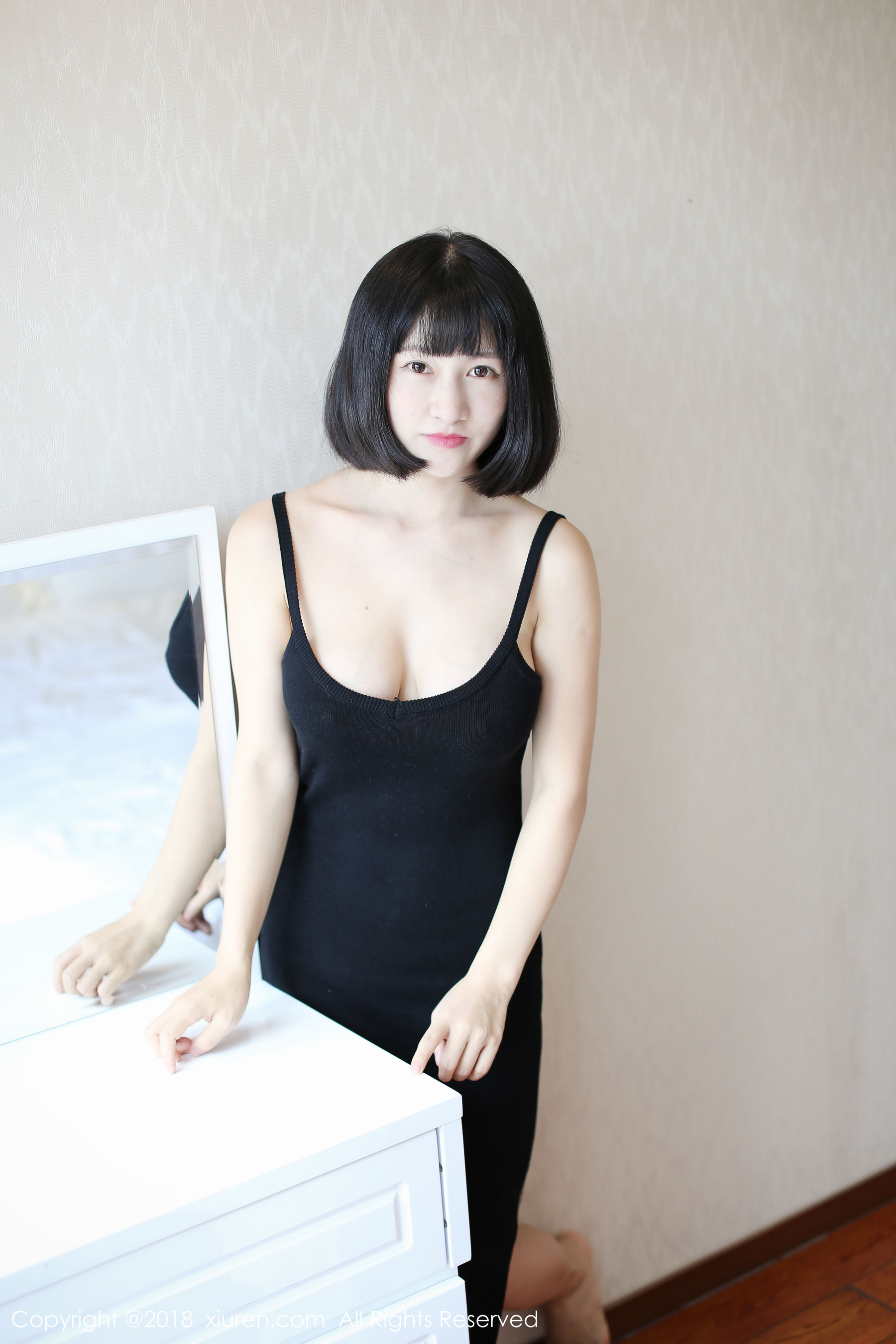 模特@小探戈《玉体浑如雪》 XiuRen 秀人网 No.1001第5张