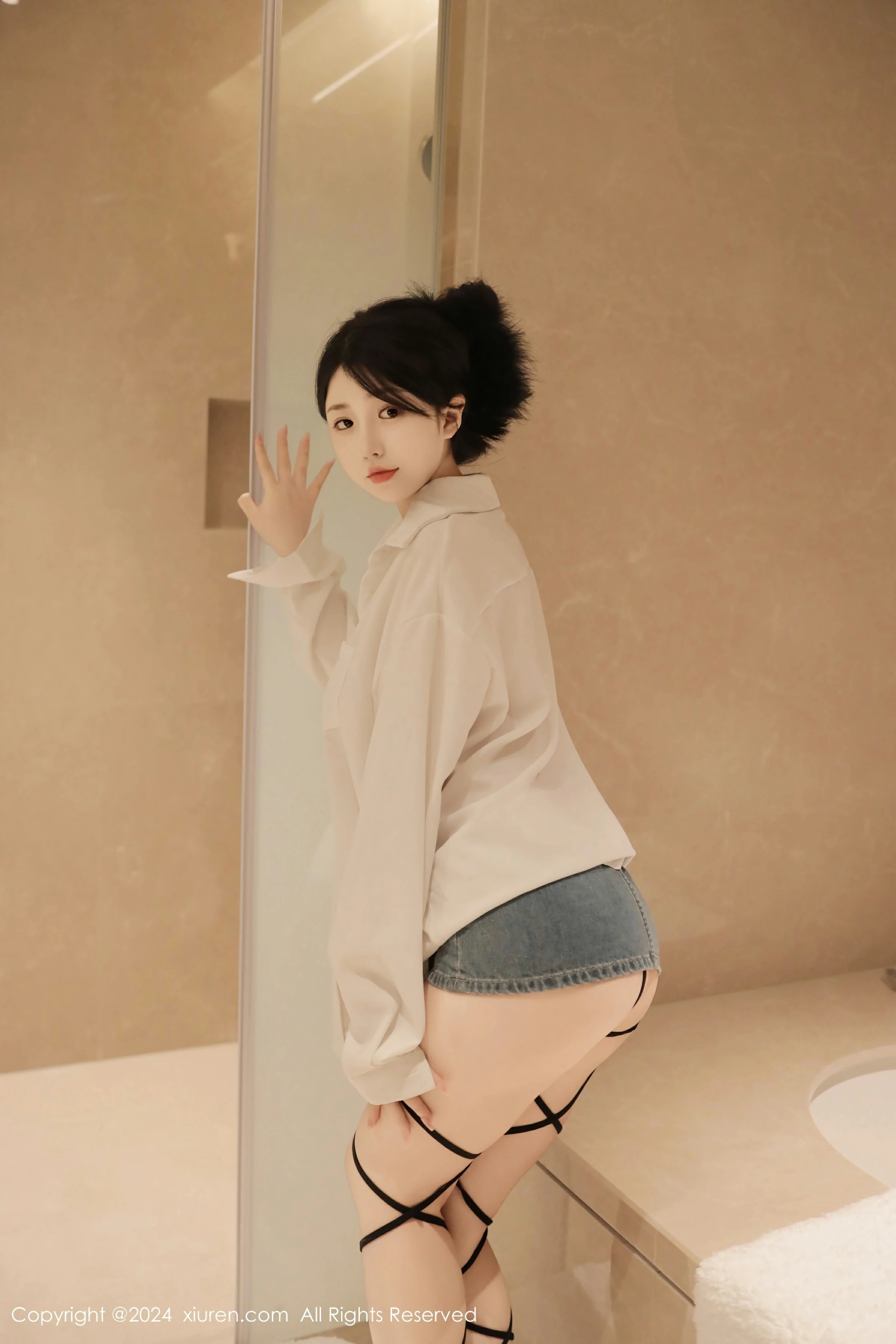  XiuRen 秀人 No.8400 陈小花 [77P]第3张