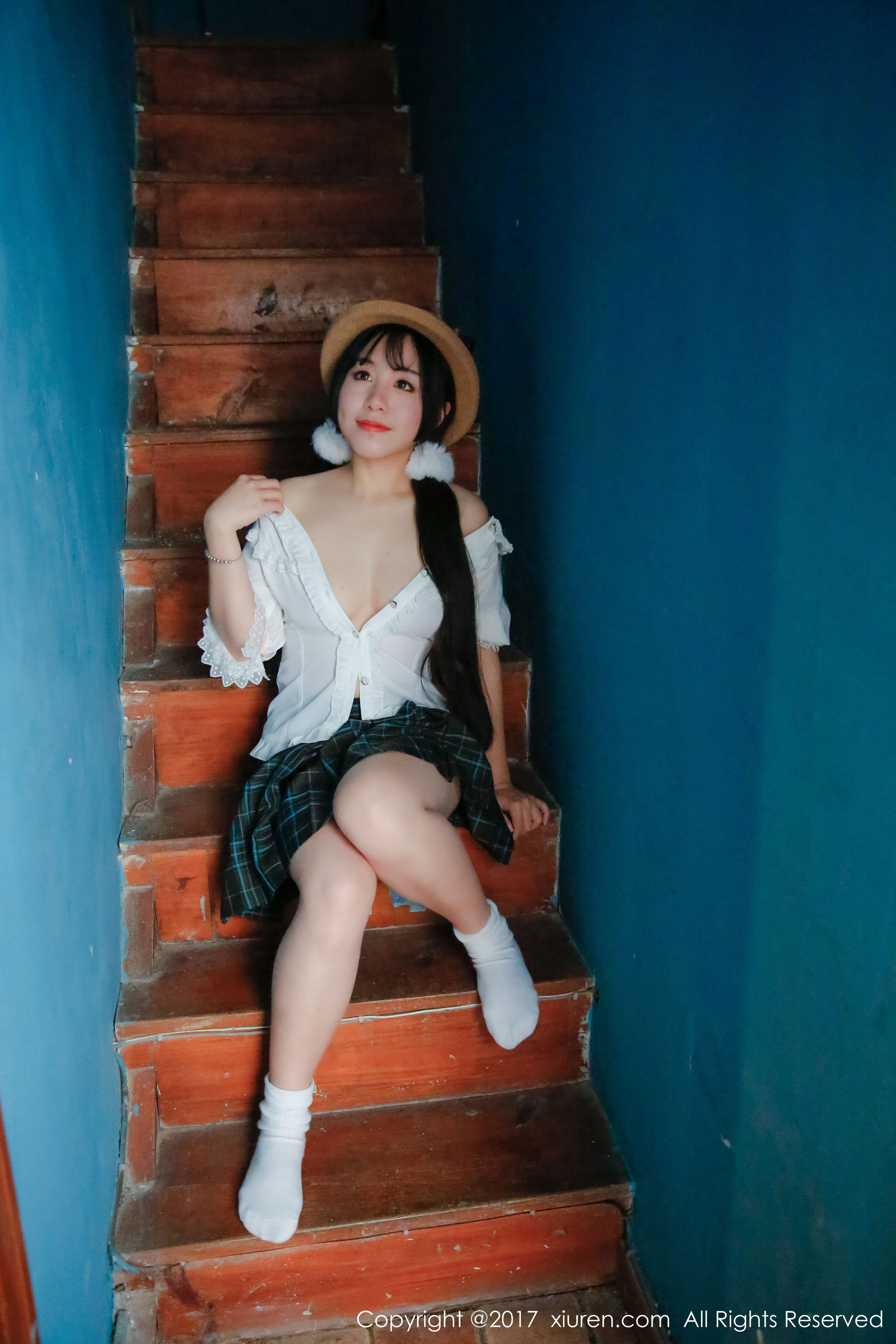  v菜《戴草帽的青涩私房少女》 秀人网XIUREN No.742第11张