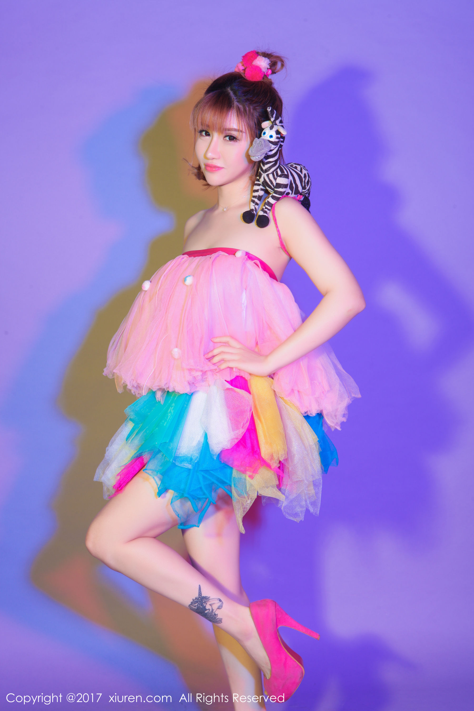 K8傲娇萌萌Vivian《COS超级索尼子+梦幻七彩裙子》 秀人网XIUREN No.722第2张